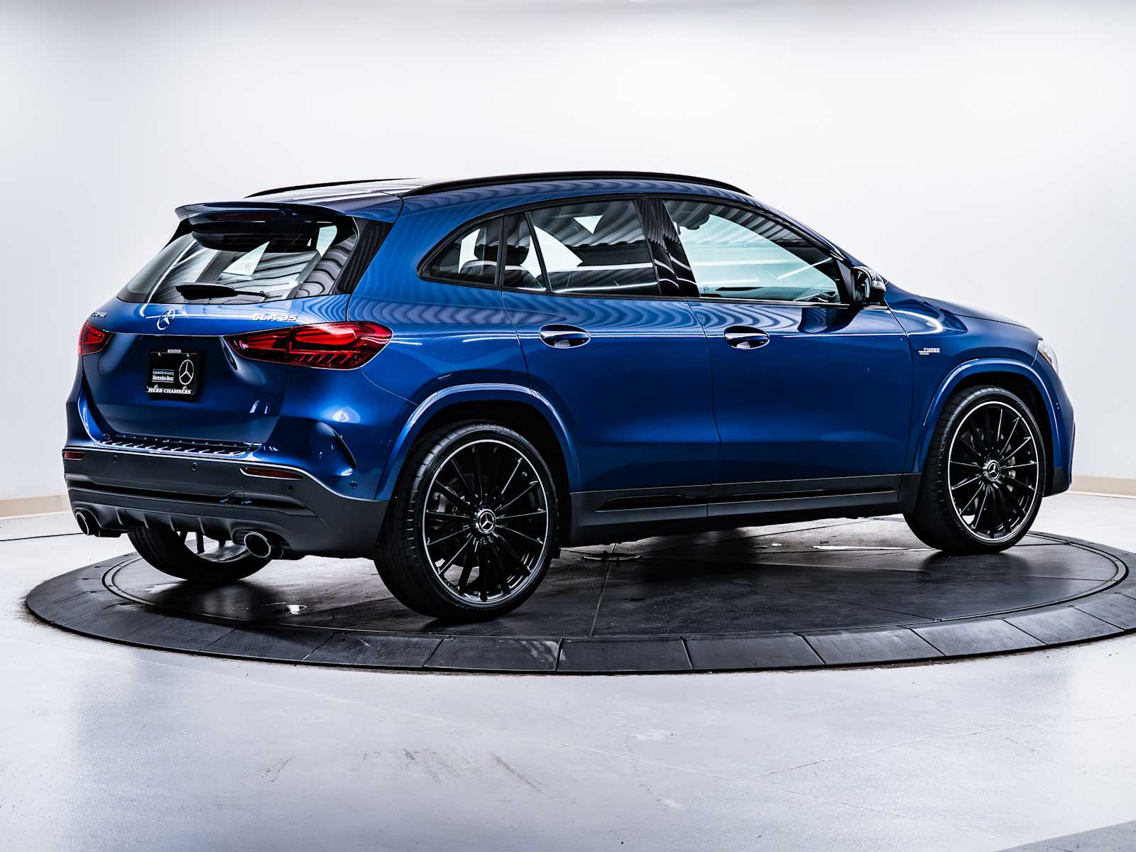 used 2024 Mercedes-Benz AMG GLA 35 car, priced at $46,398