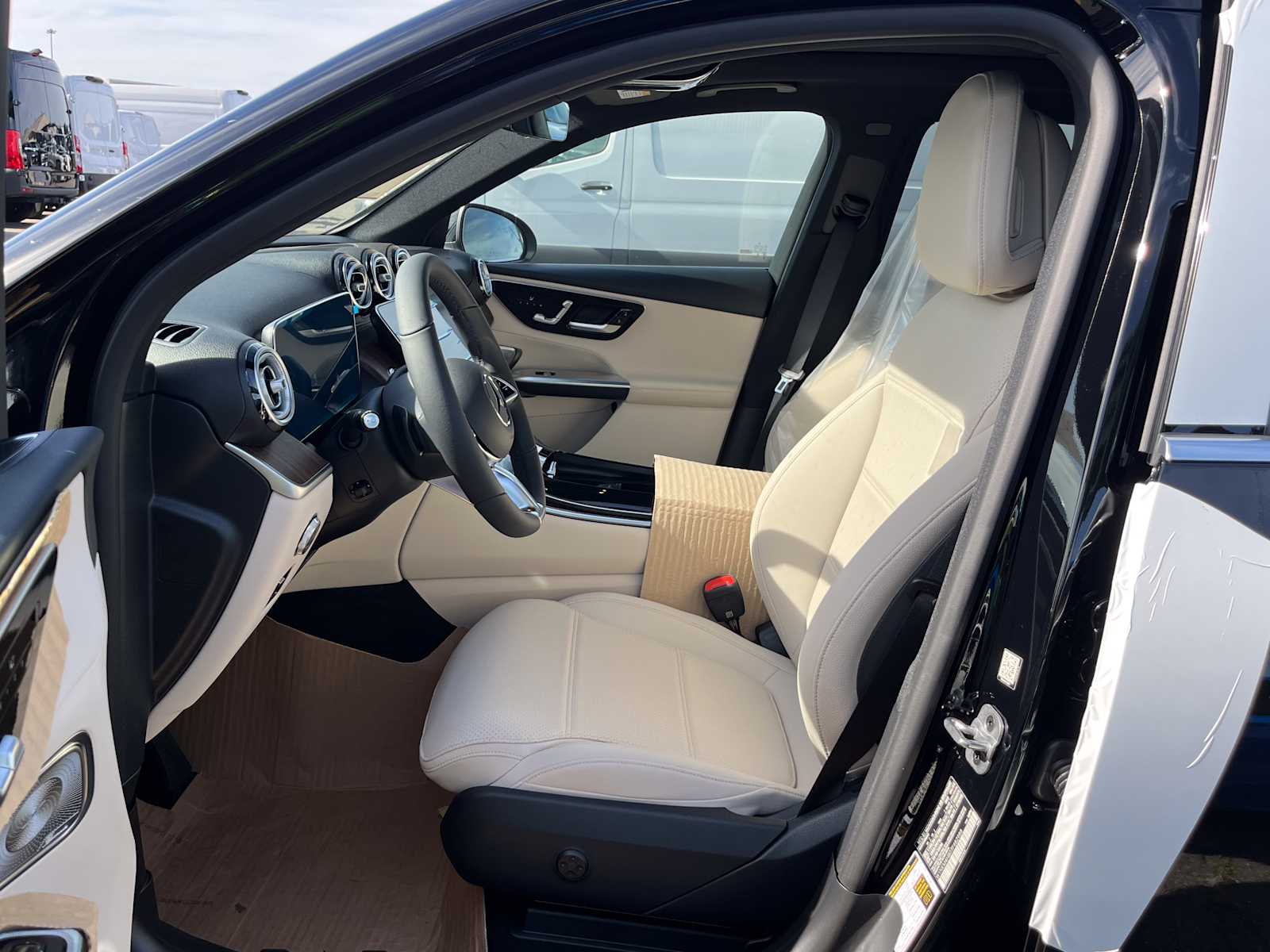 new 2026 Mercedes-Benz GLC 300 car