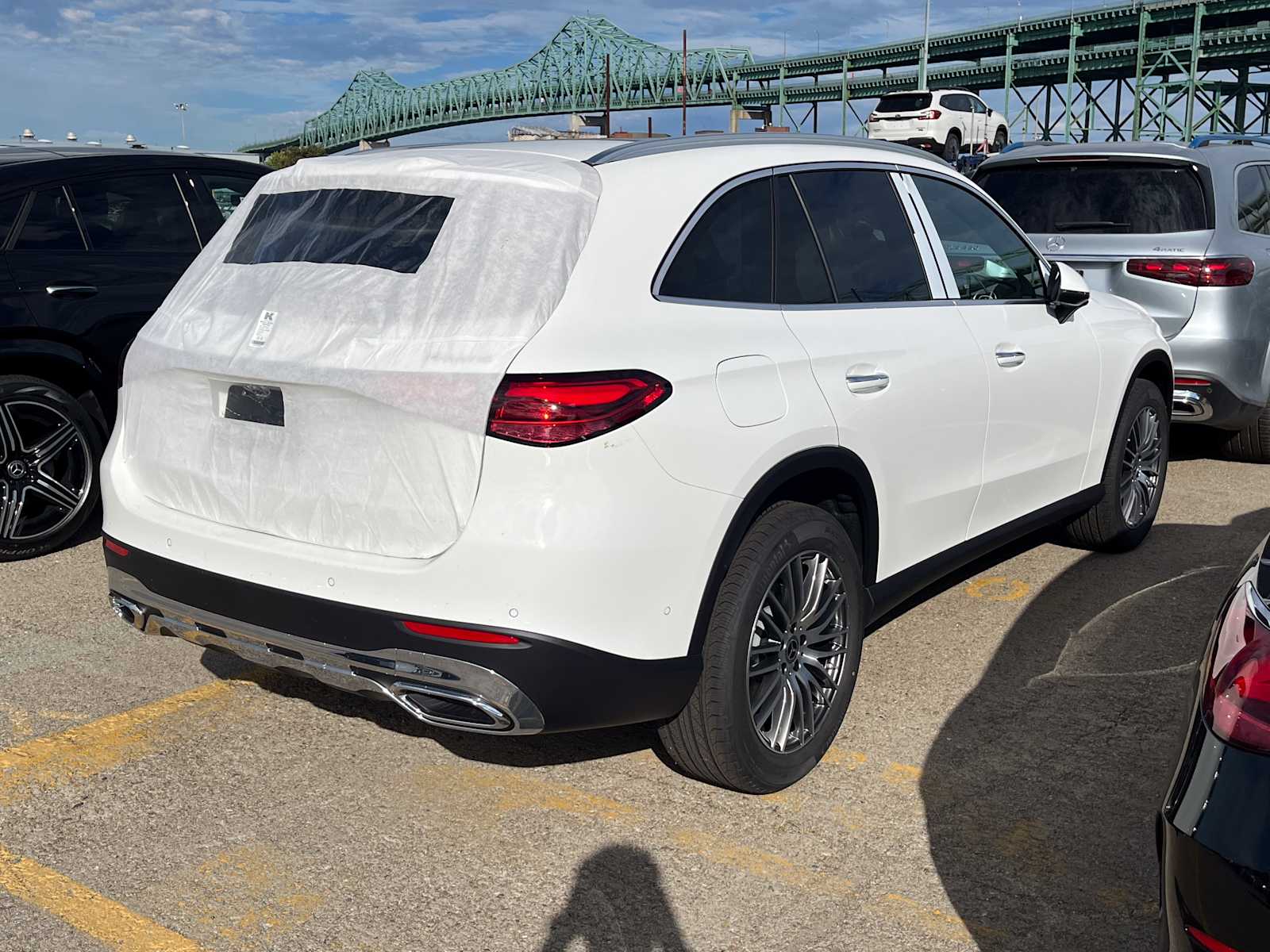 new 2026 Mercedes-Benz GLC 300 car