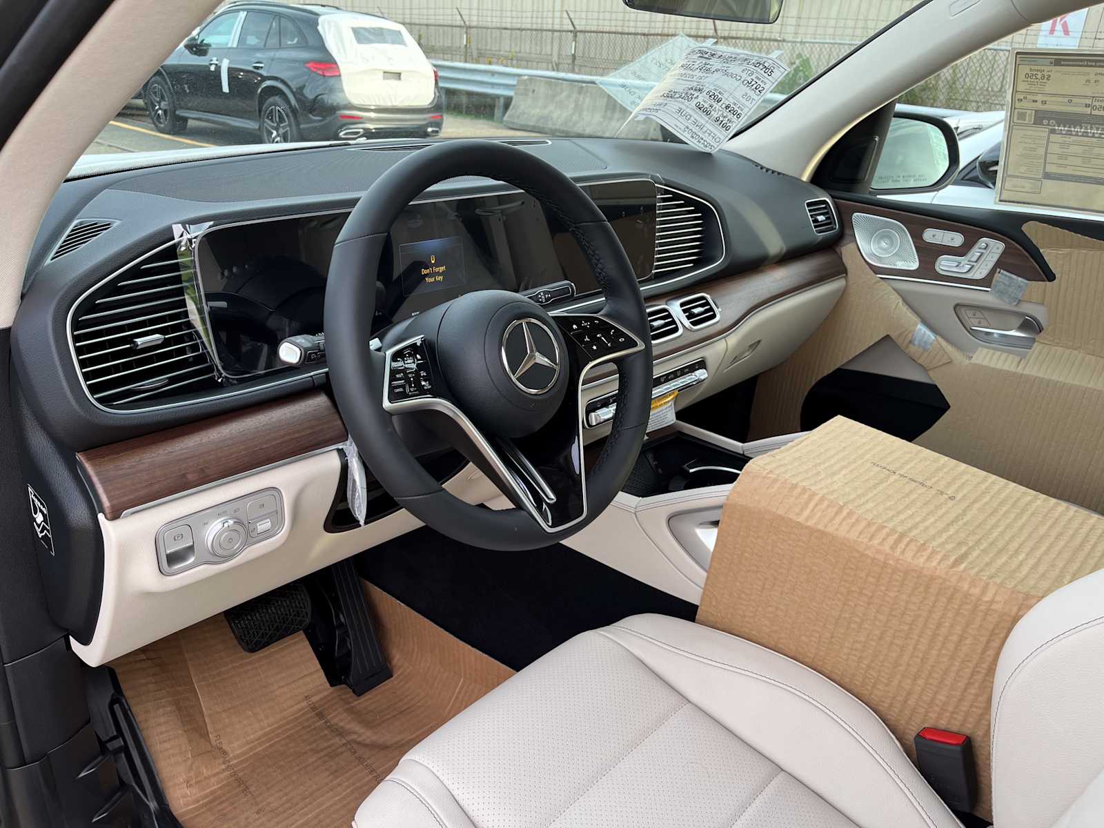 new 2026 Mercedes-Benz GLE 450 car
