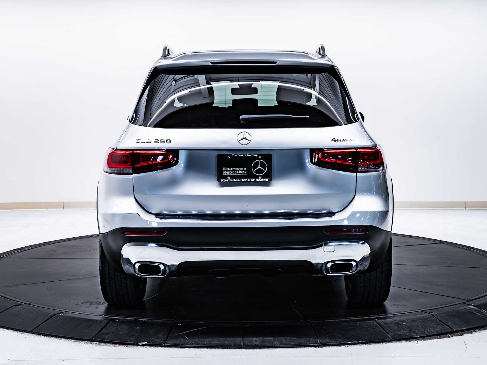 used 2021 Mercedes-Benz GLB 250 car, priced at $29,998