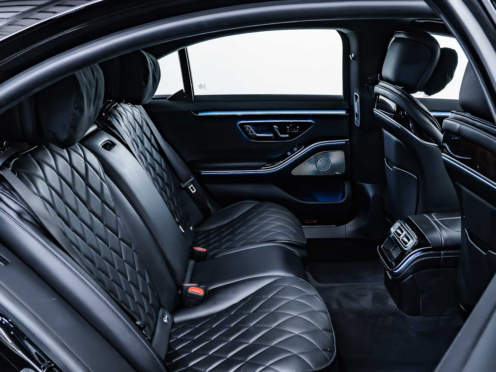 used 2024 Mercedes-Benz S-Class car, priced at $85,998