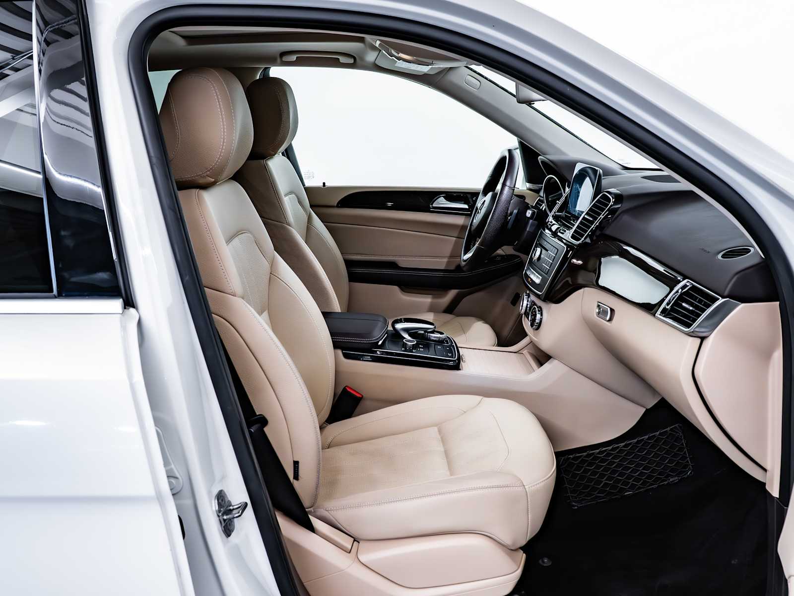 used 2018 Mercedes-Benz GLE 350 car, priced at $24,998