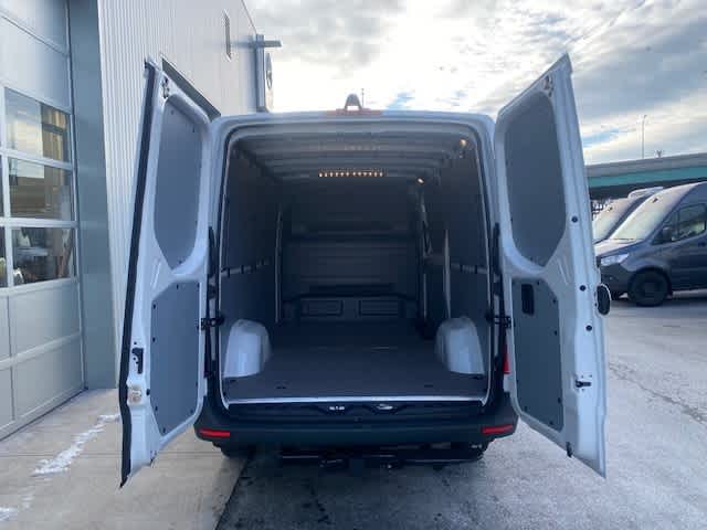 new 2025 Mercedes-Benz Sprinter 2500 car