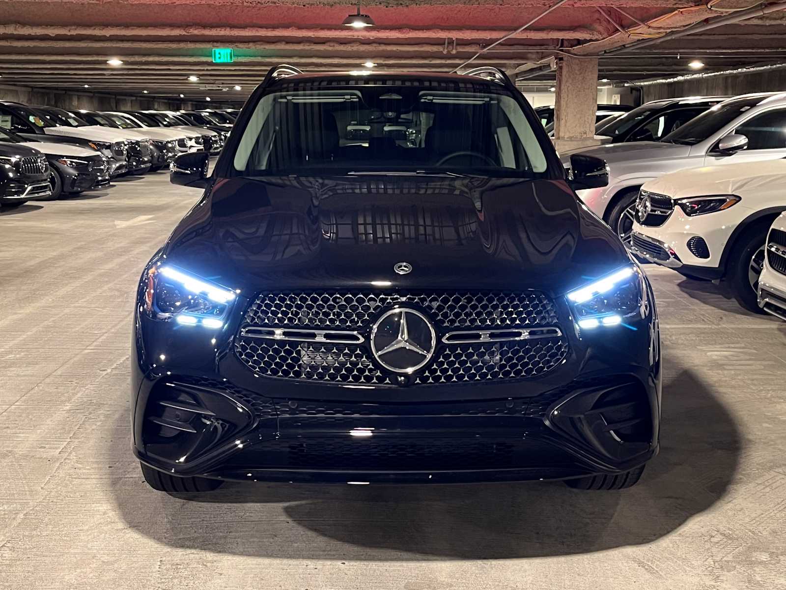 new 2025 Mercedes-Benz GLE 450 car