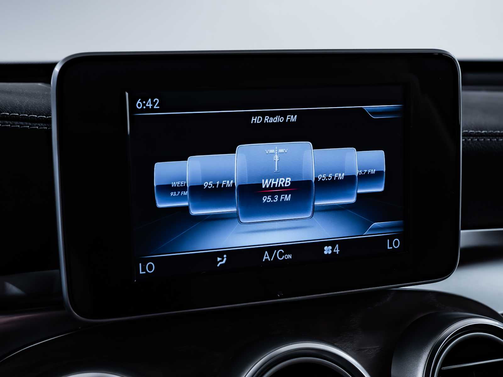 used 2019 Mercedes-Benz GLC 350e Plug-In Hybrid car, priced at $26,998