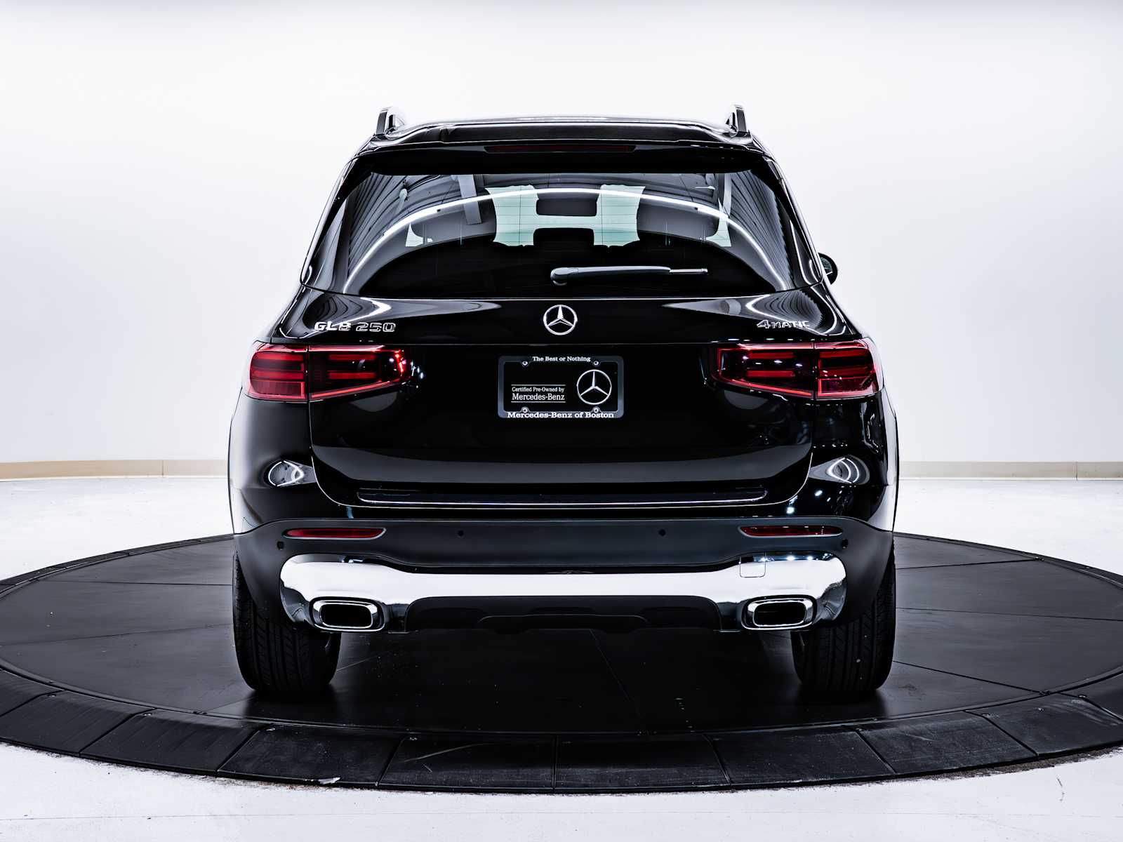 used 2025 Mercedes-Benz GLB 250 car, priced at $44,998