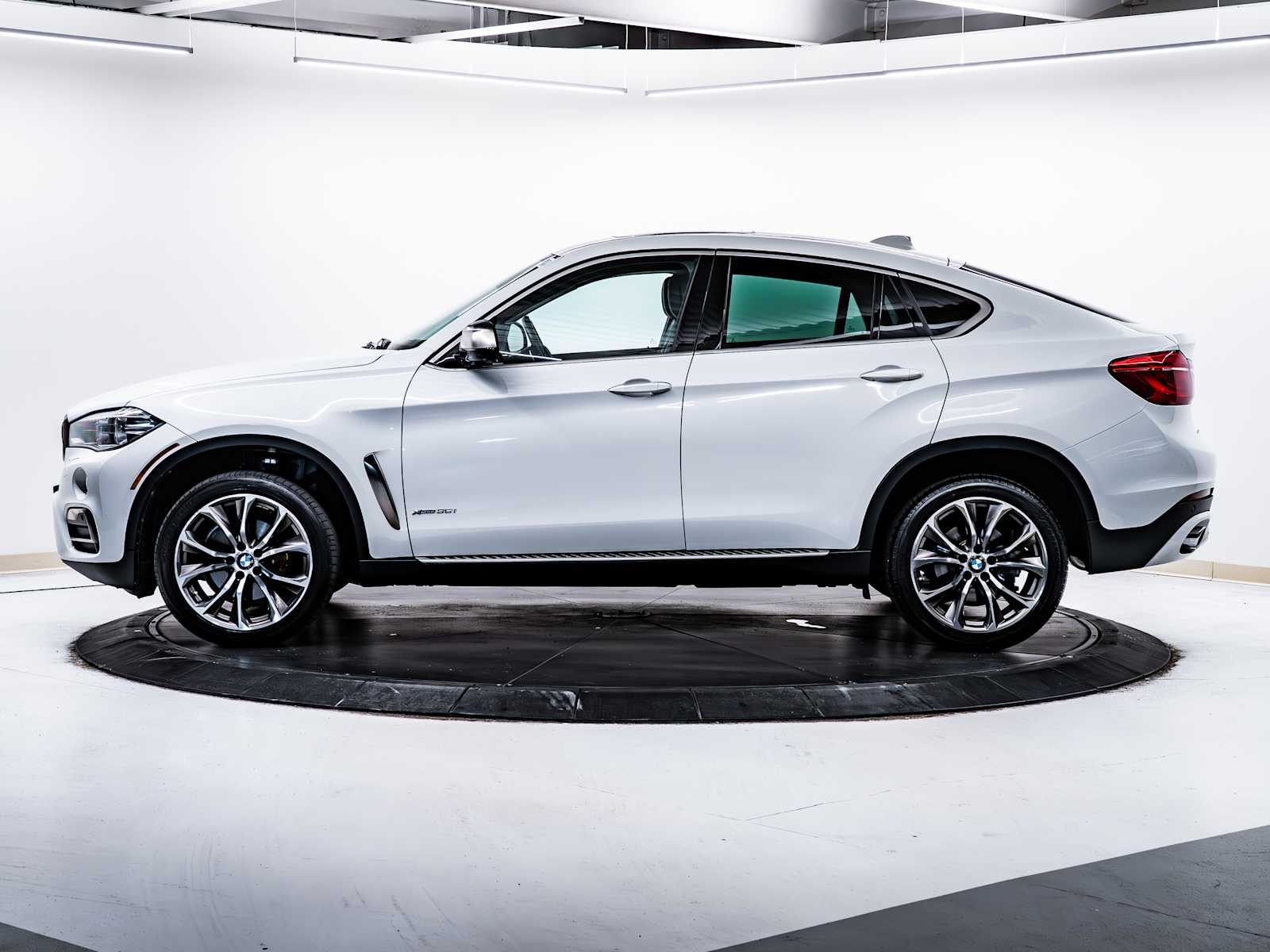 used 2016 BMW X6 car, priced at $18,998