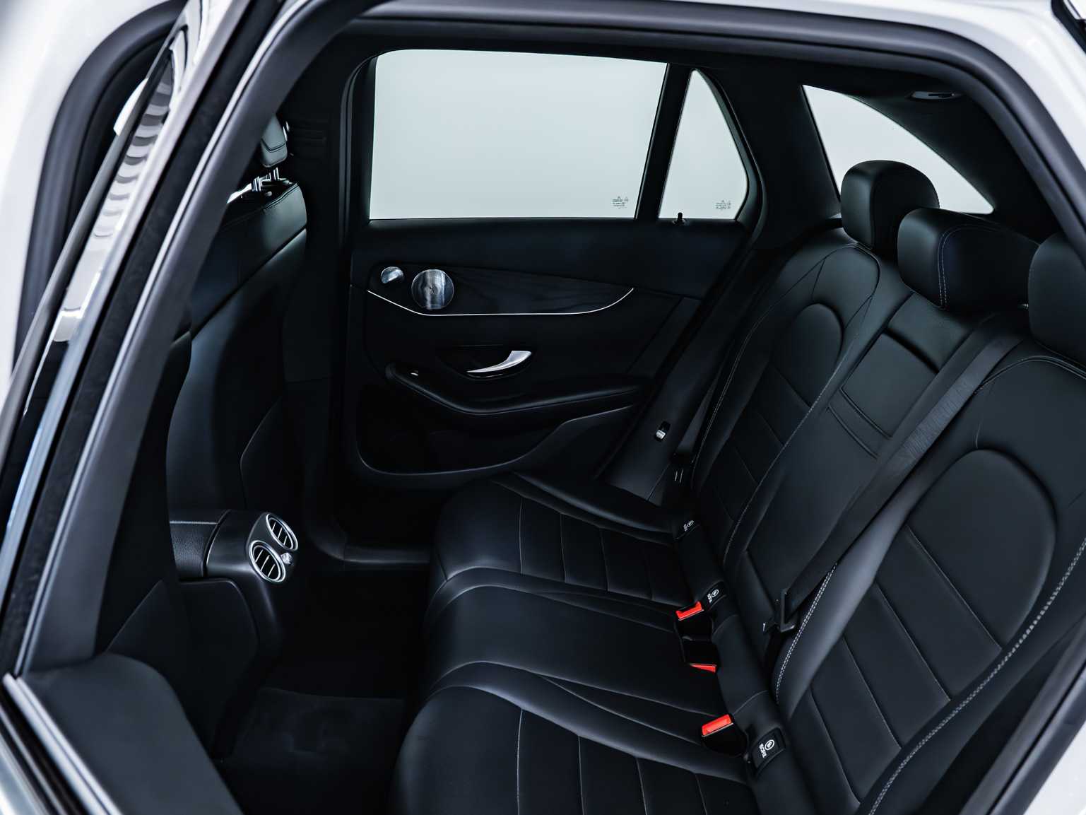 used 2018 Mercedes-Benz GLC 300 car, priced at $17,498