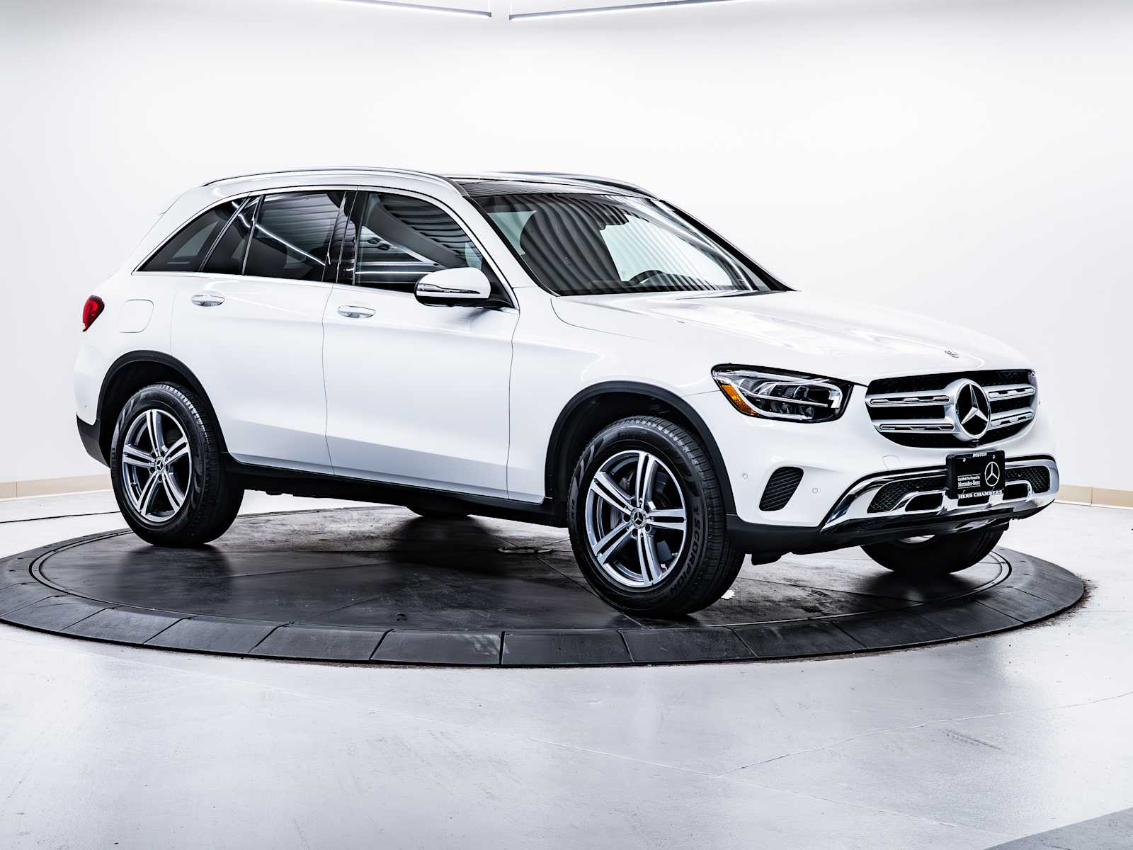 used 2021 Mercedes-Benz GLC 300 car, priced at $29,898