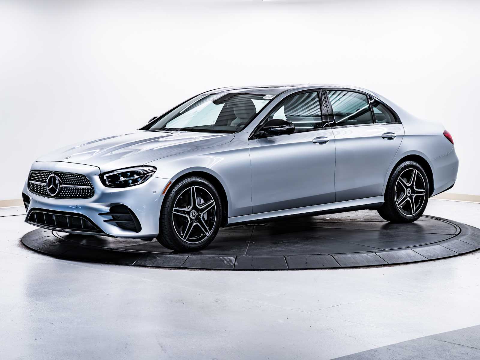 used 2022 Mercedes-Benz E-Class car, priced at $42,998