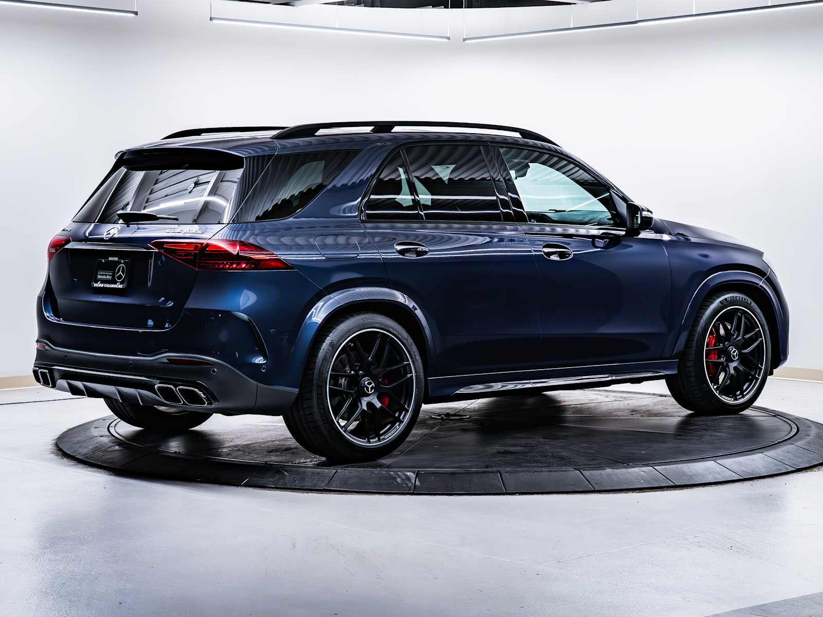 used 2024 Mercedes-Benz AMG GLE 63 car, priced at $95,998