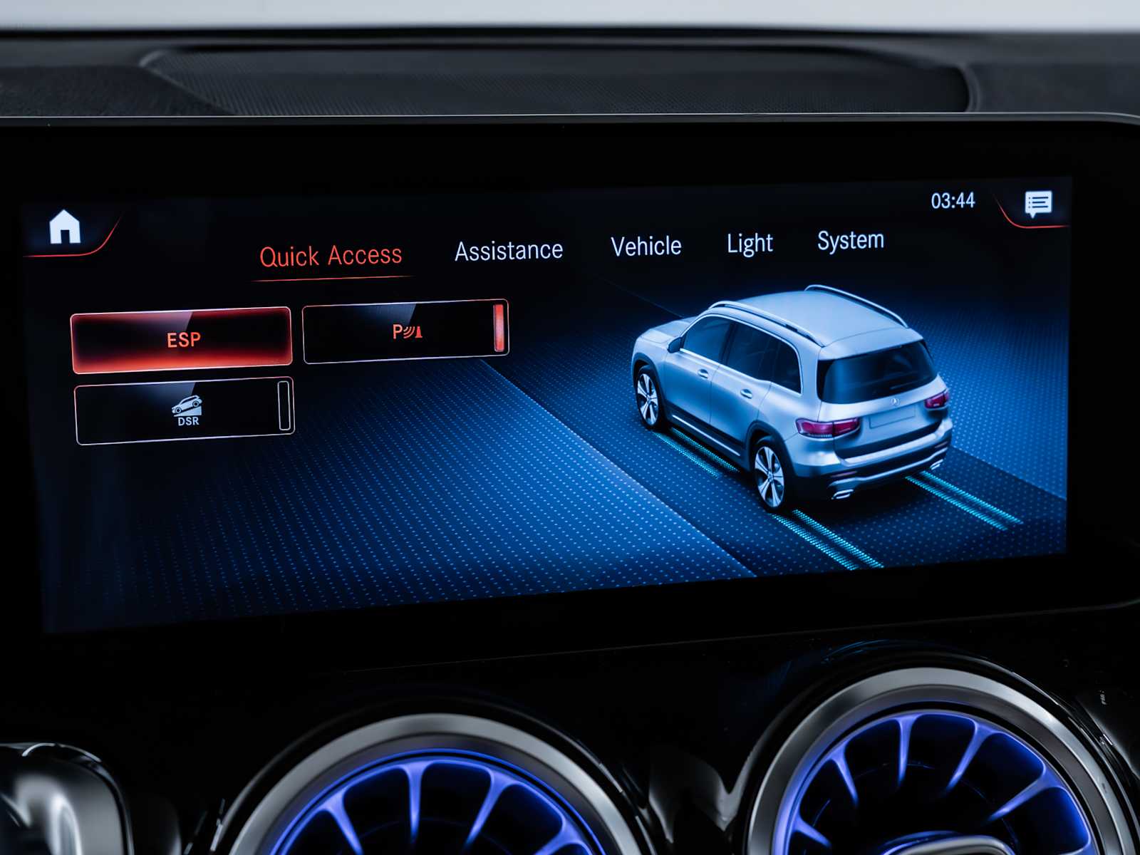 used 2021 Mercedes-Benz GLB 250 car, priced at $27,998