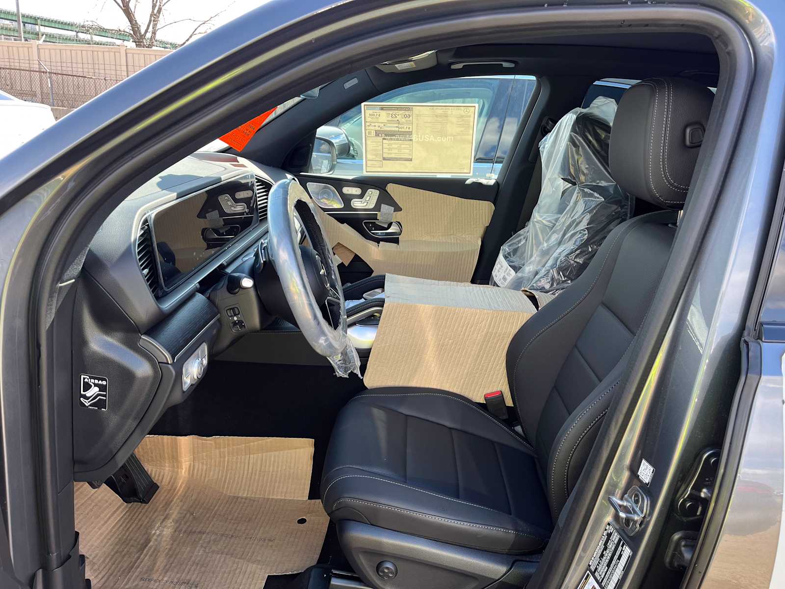new 2025 Mercedes-Benz GLE 450e Plug-In Hybrid car