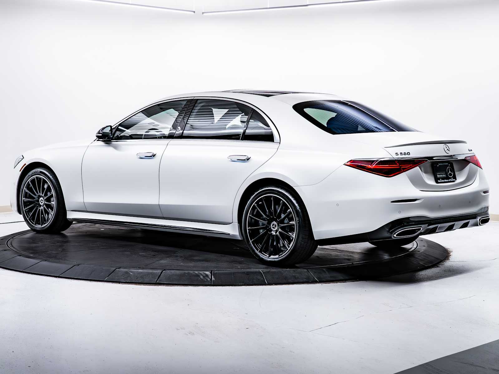 used 2022 Mercedes-Benz S-Class car, priced at $76,998