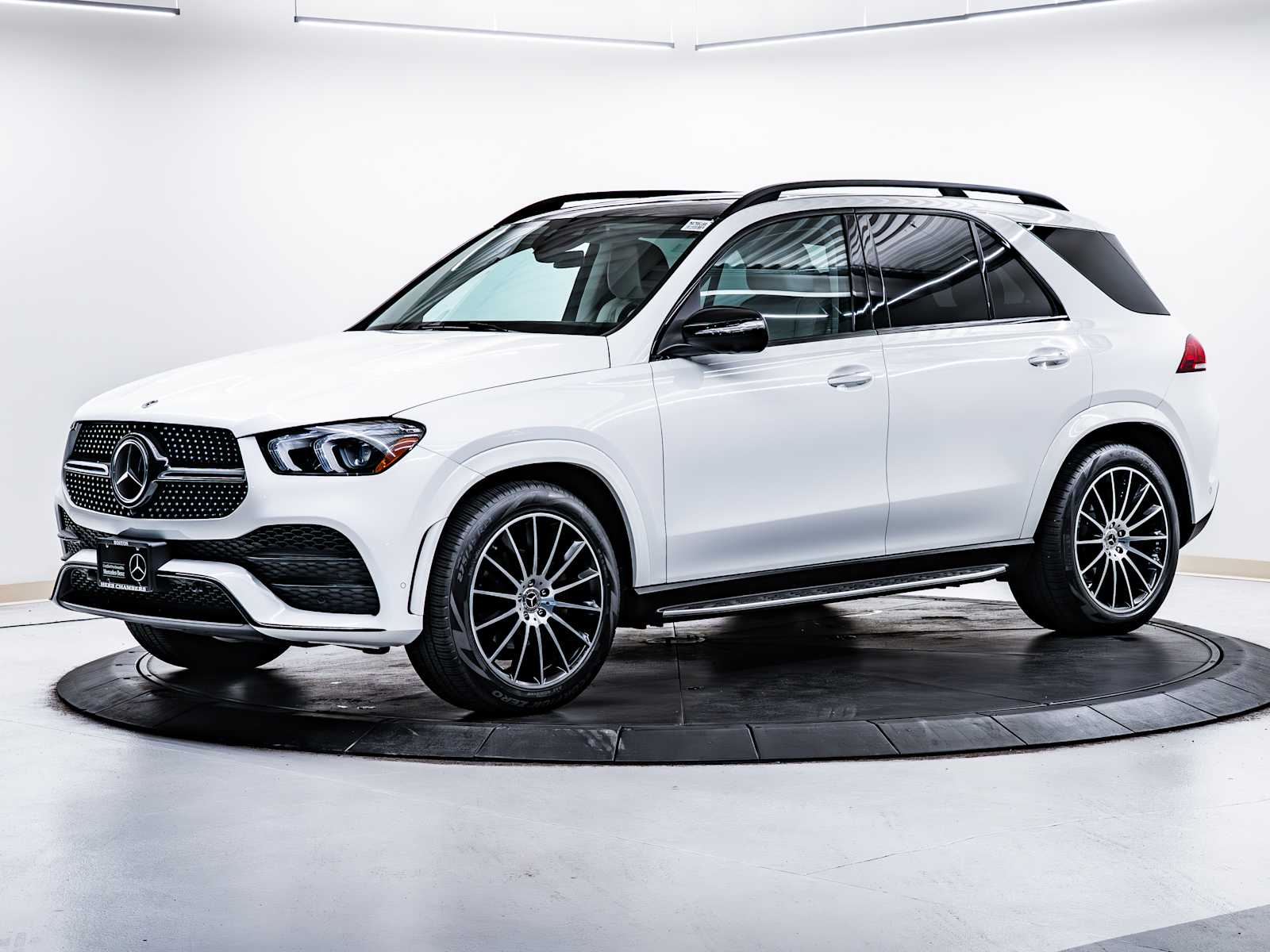 used 2022 Mercedes-Benz GLE 350 car, priced at $41,998