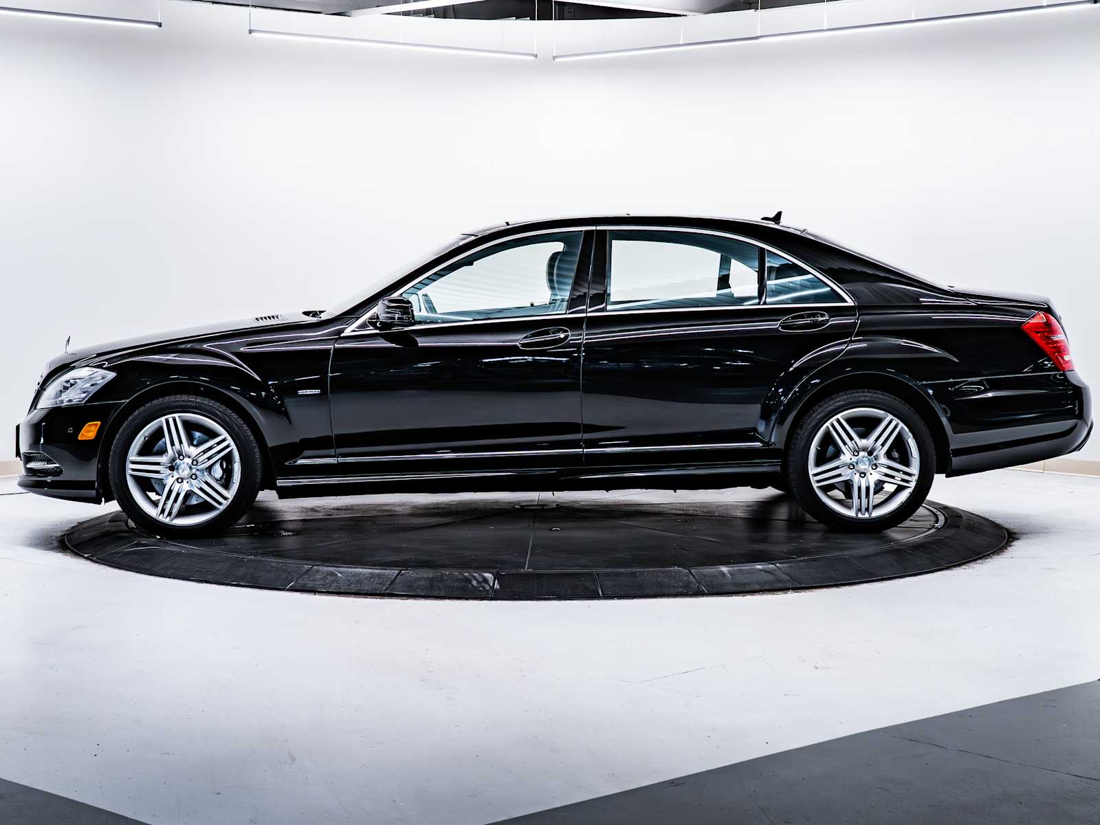 used 2012 Mercedes-Benz S-Class car, priced at $17,898