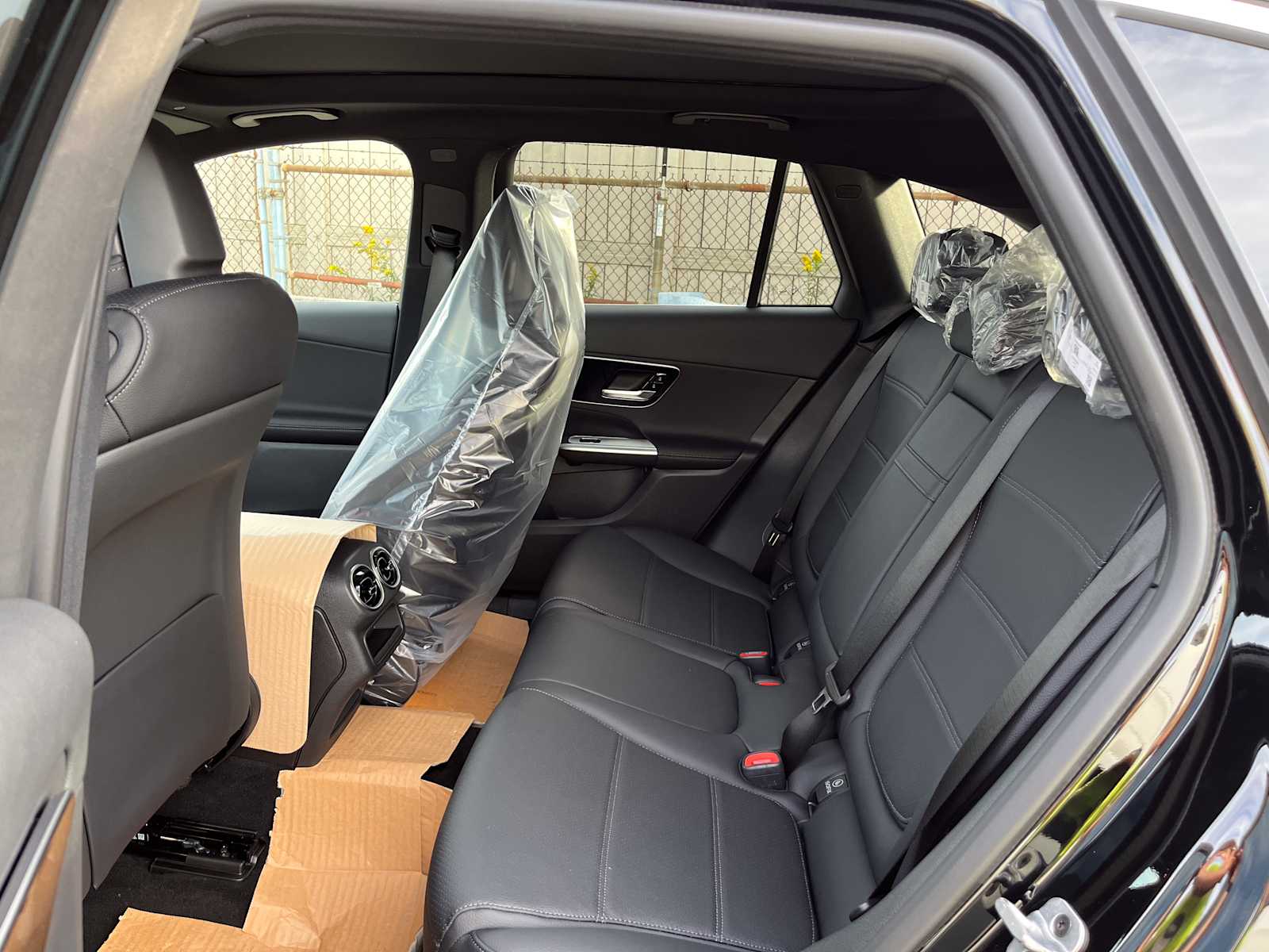 new 2026 Mercedes-Benz GLC 300 car