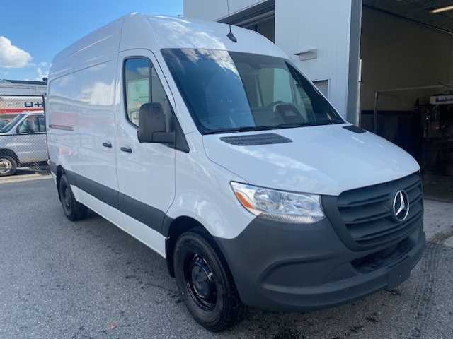 new 2025 Mercedes-Benz Sprinter 2500 car