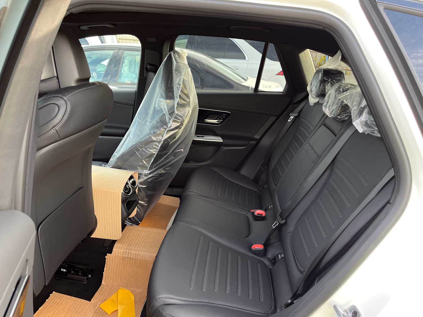 new 2026 Mercedes-Benz GLC 300 car