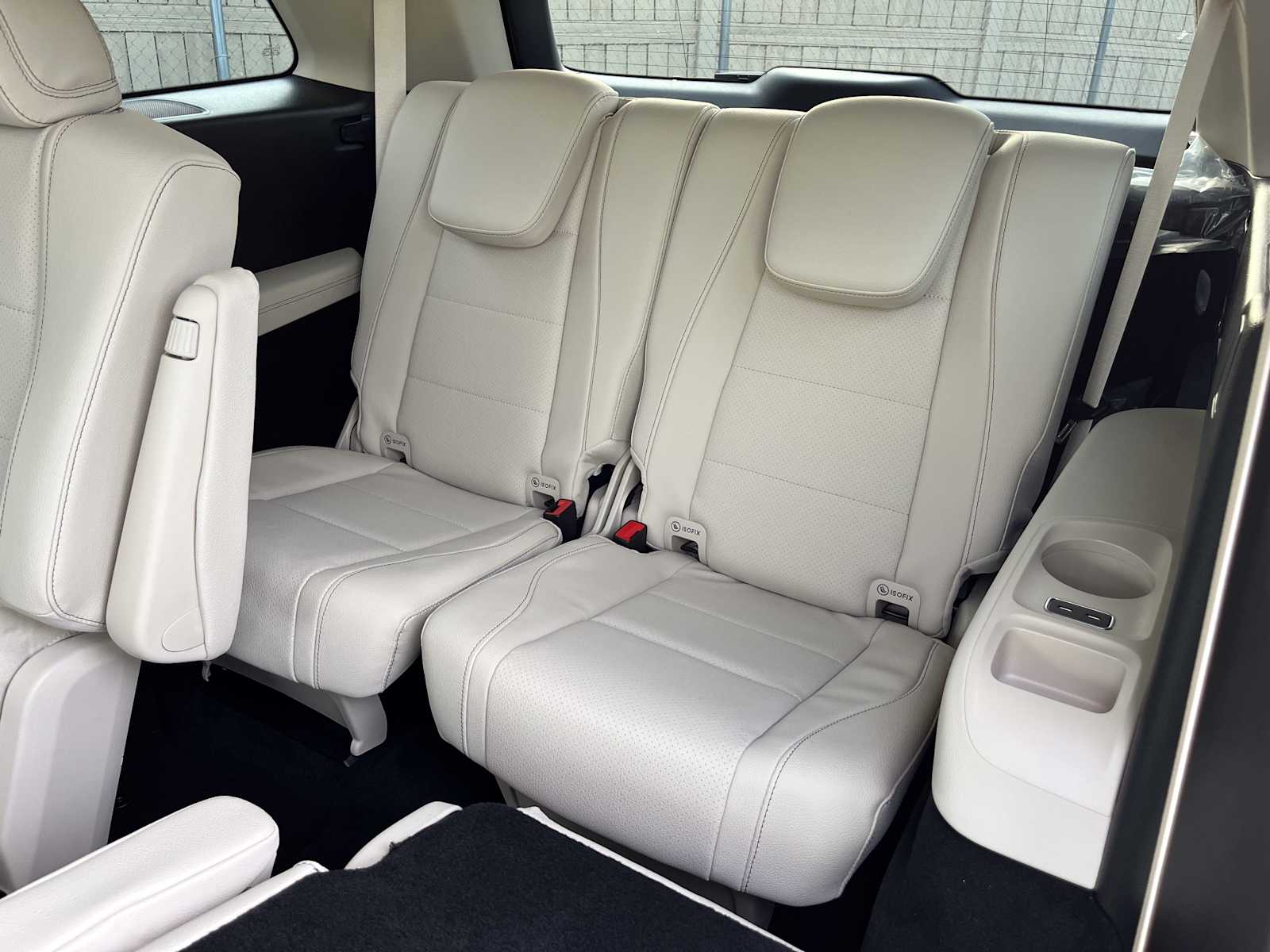 new 2026 Mercedes-Benz GLS 450 car