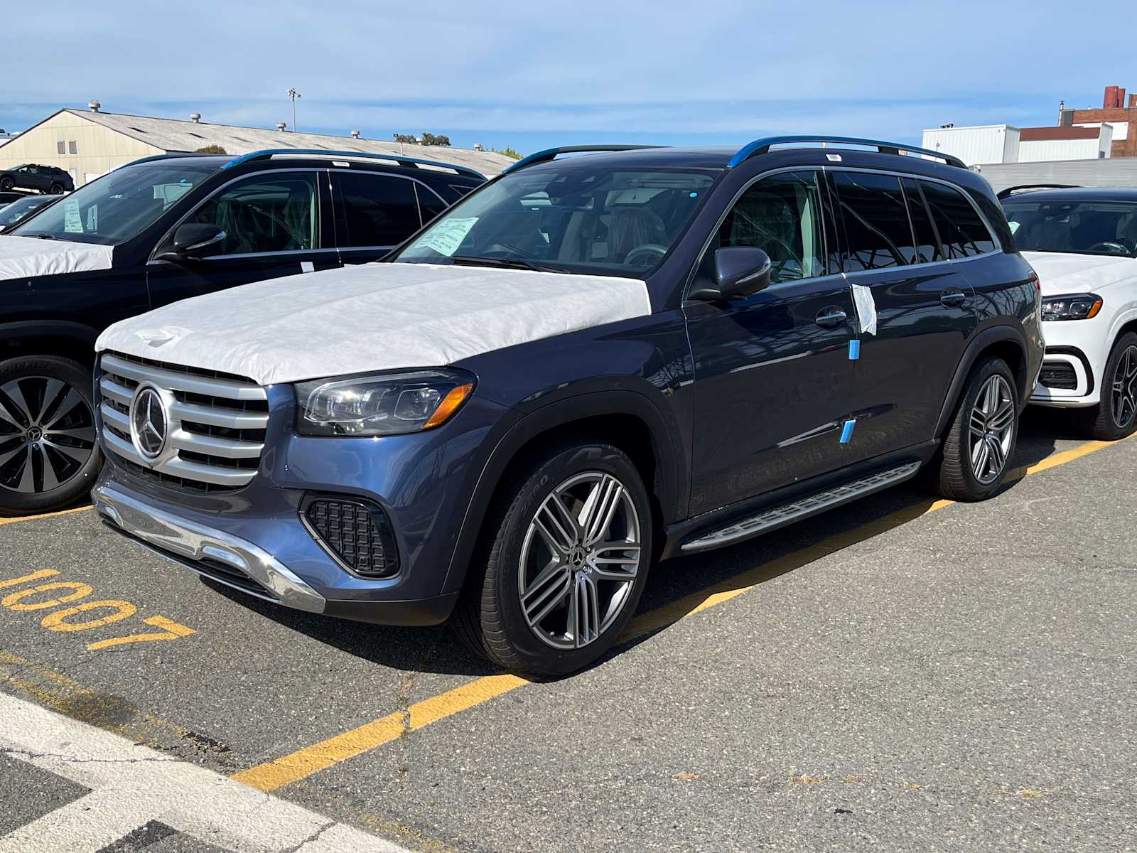 new 2026 Mercedes-Benz GLS 450 car