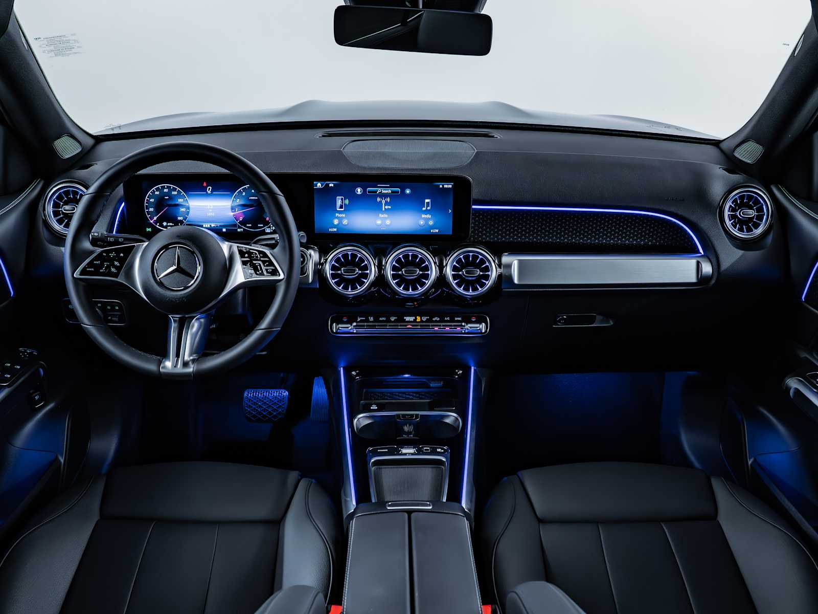 used 2025 Mercedes-Benz GLB 250 car, priced at $44,998