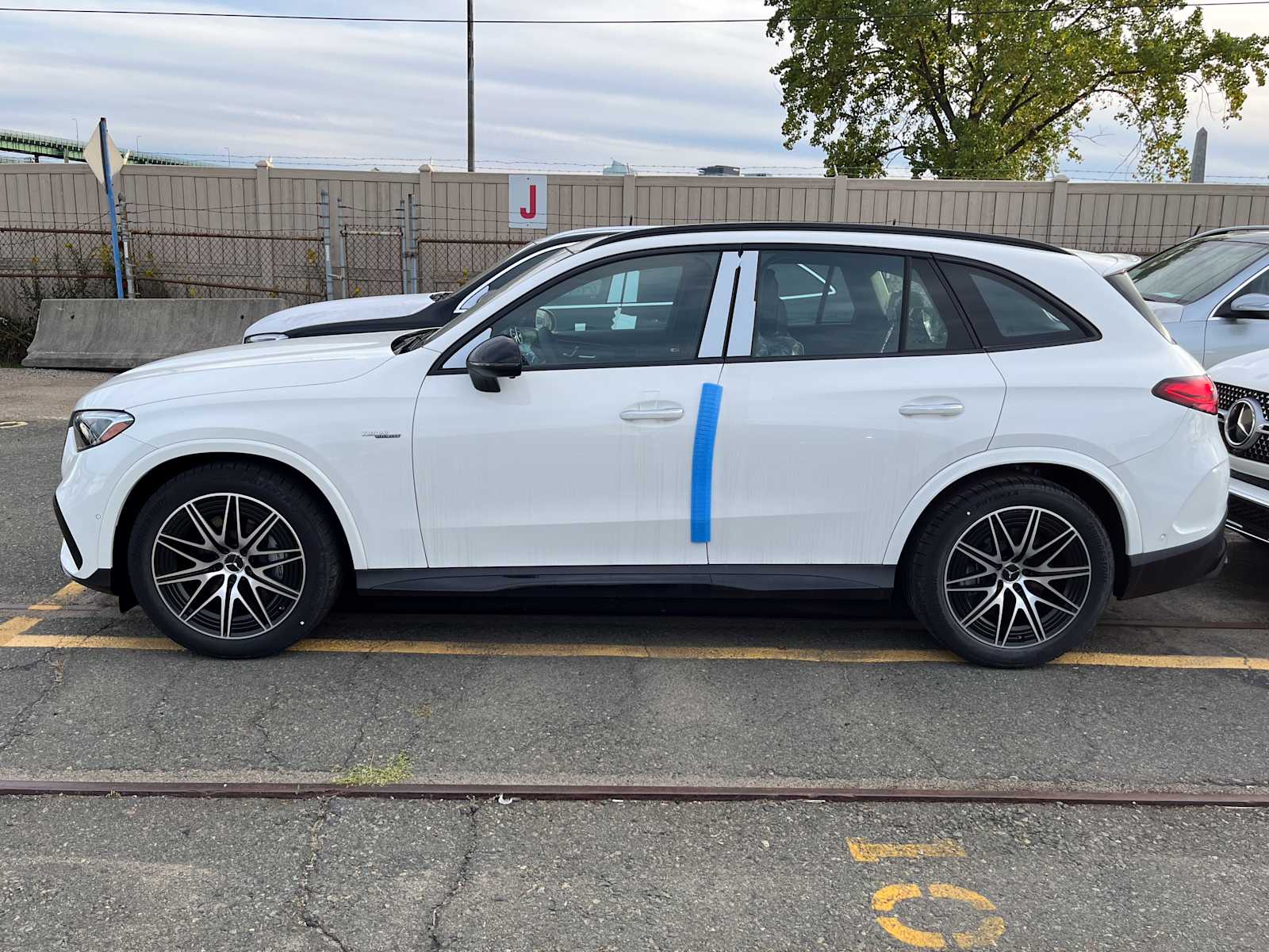 new 2025 Mercedes-Benz AMG GLC 43 car