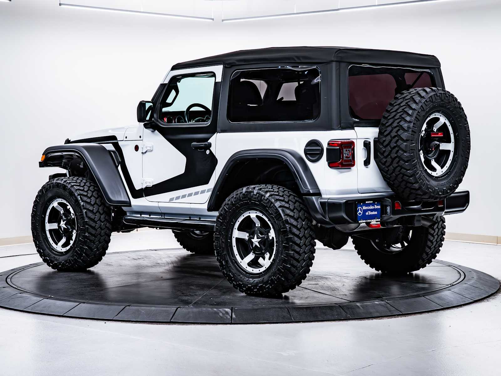 used 2021 Jeep Wrangler car, priced at $33,498