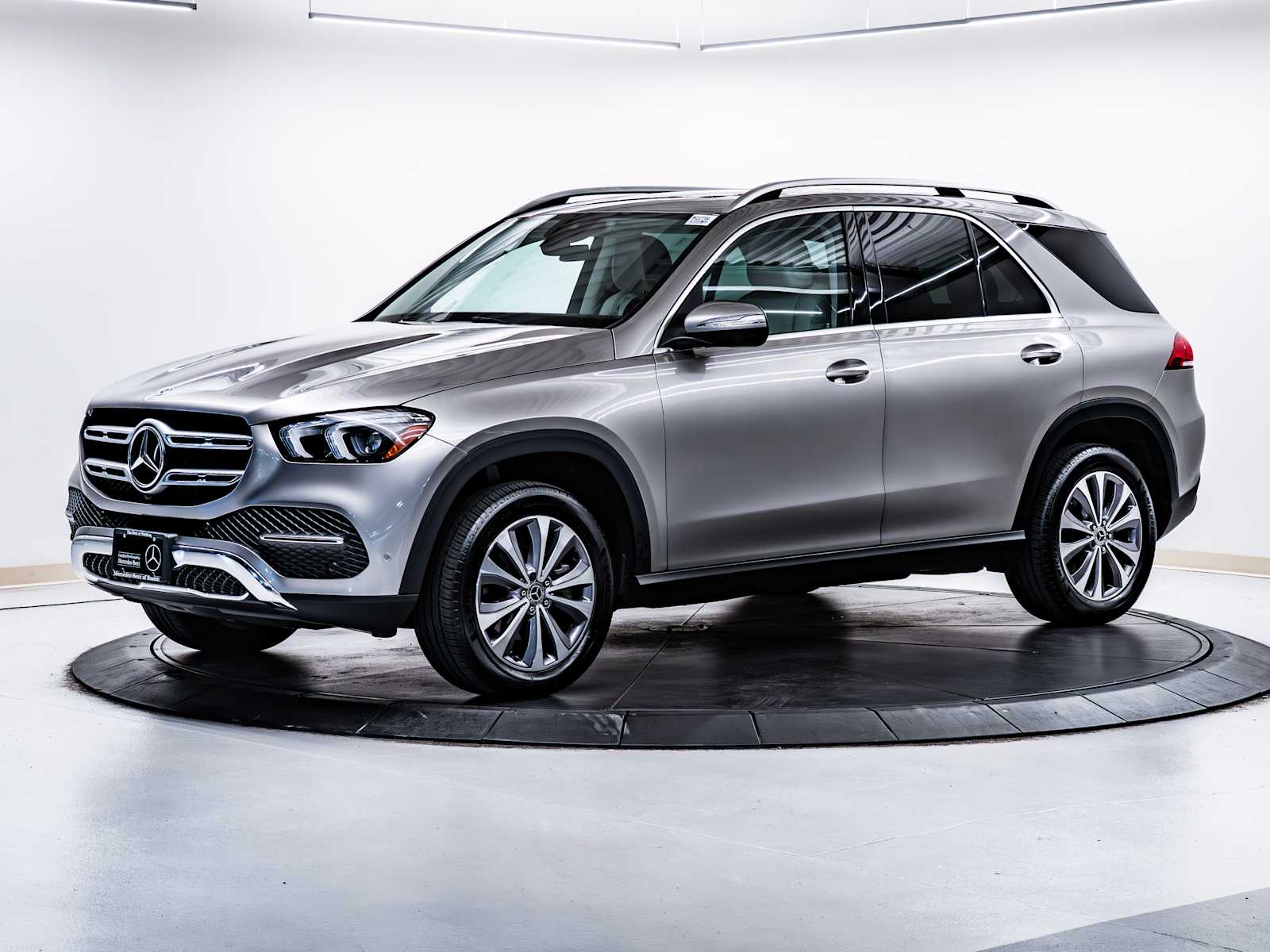 used 2022 Mercedes-Benz GLE 350 car, priced at $43,498