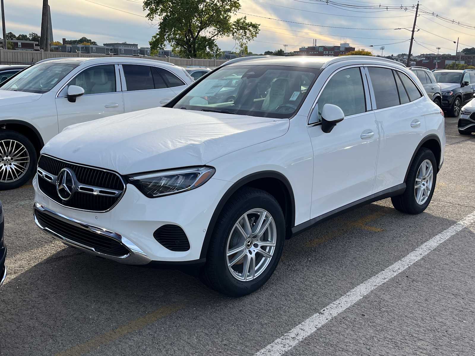 new 2026 Mercedes-Benz GLC 300 car