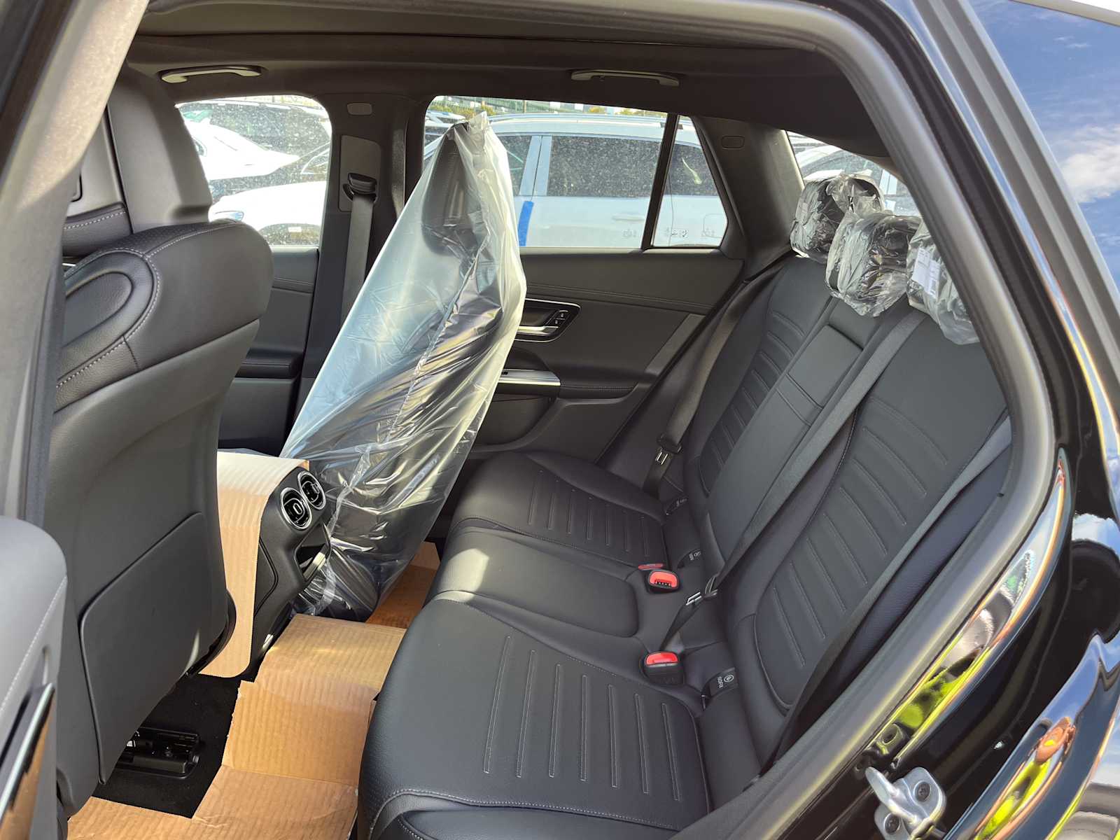 new 2026 Mercedes-Benz GLC 300 car
