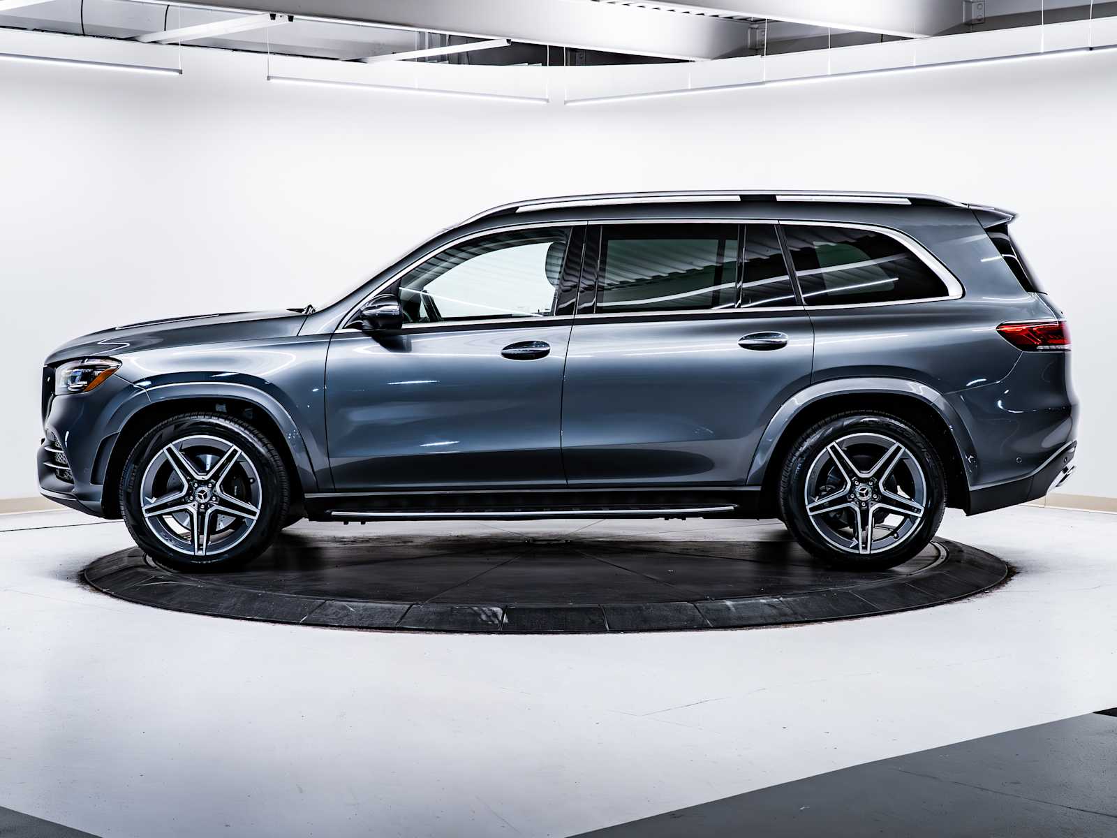 used 2023 Mercedes-Benz GLS 450 car, priced at $63,998