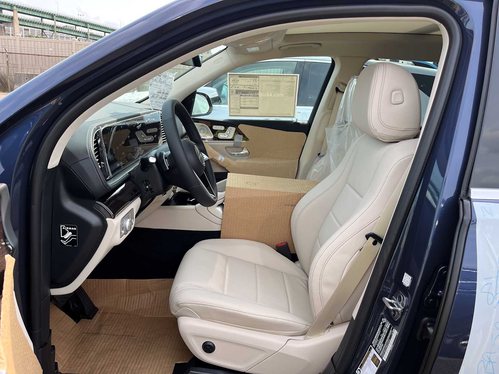 new 2026 Mercedes-Benz GLS 450 car