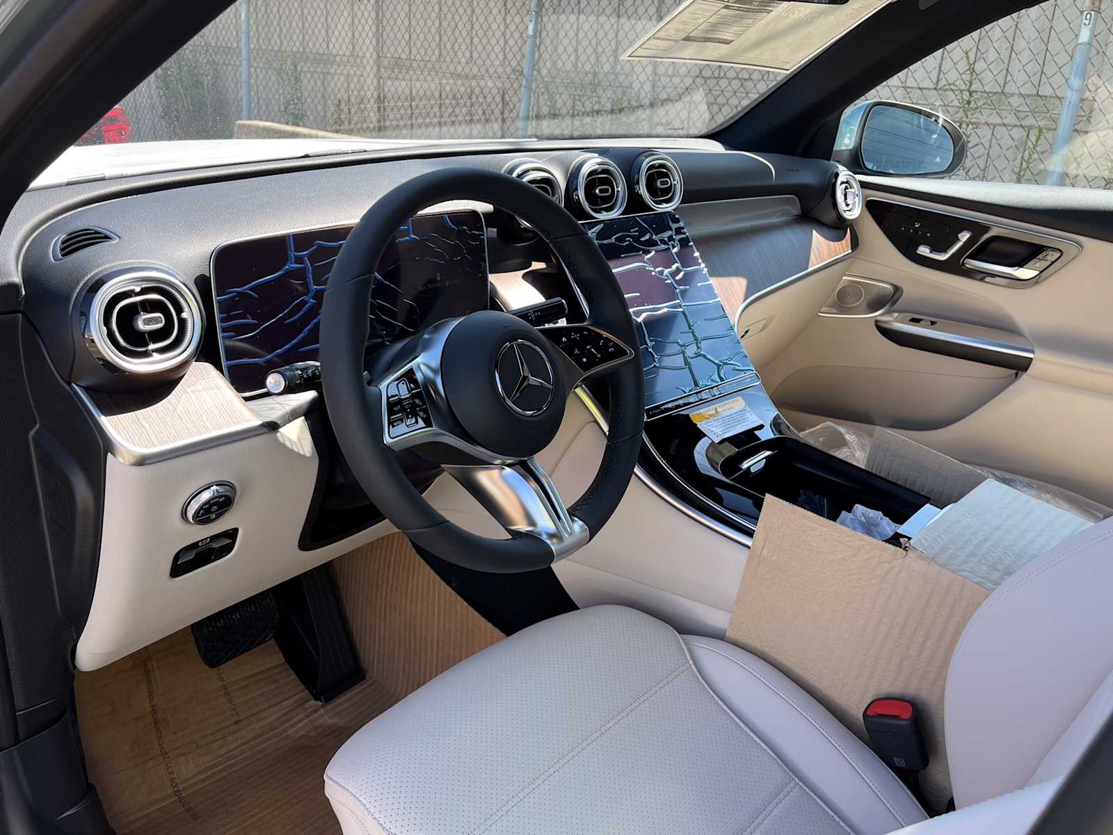 new 2026 Mercedes-Benz GLC 350e Plug-In Hybrid car
