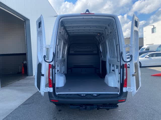 new 2025 Mercedes-Benz Sprinter 2500 car
