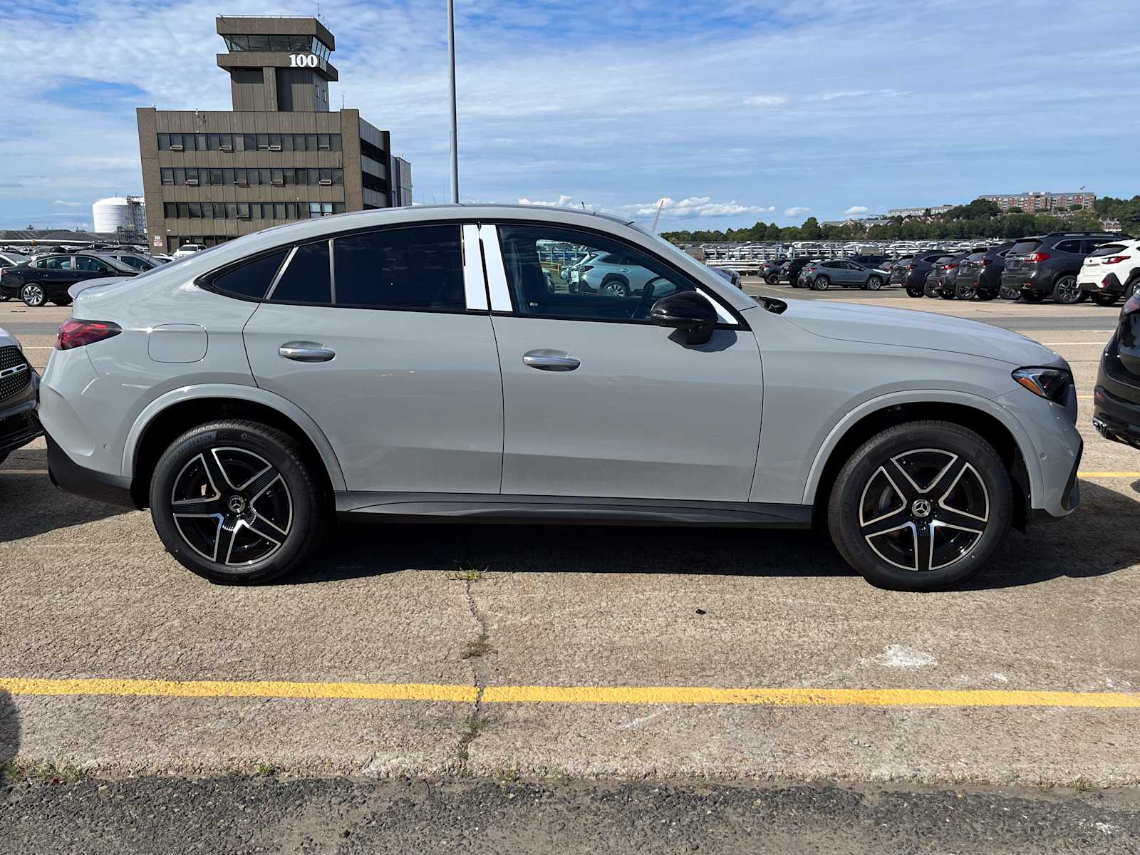 new 2026 Mercedes-Benz GLC 300 car