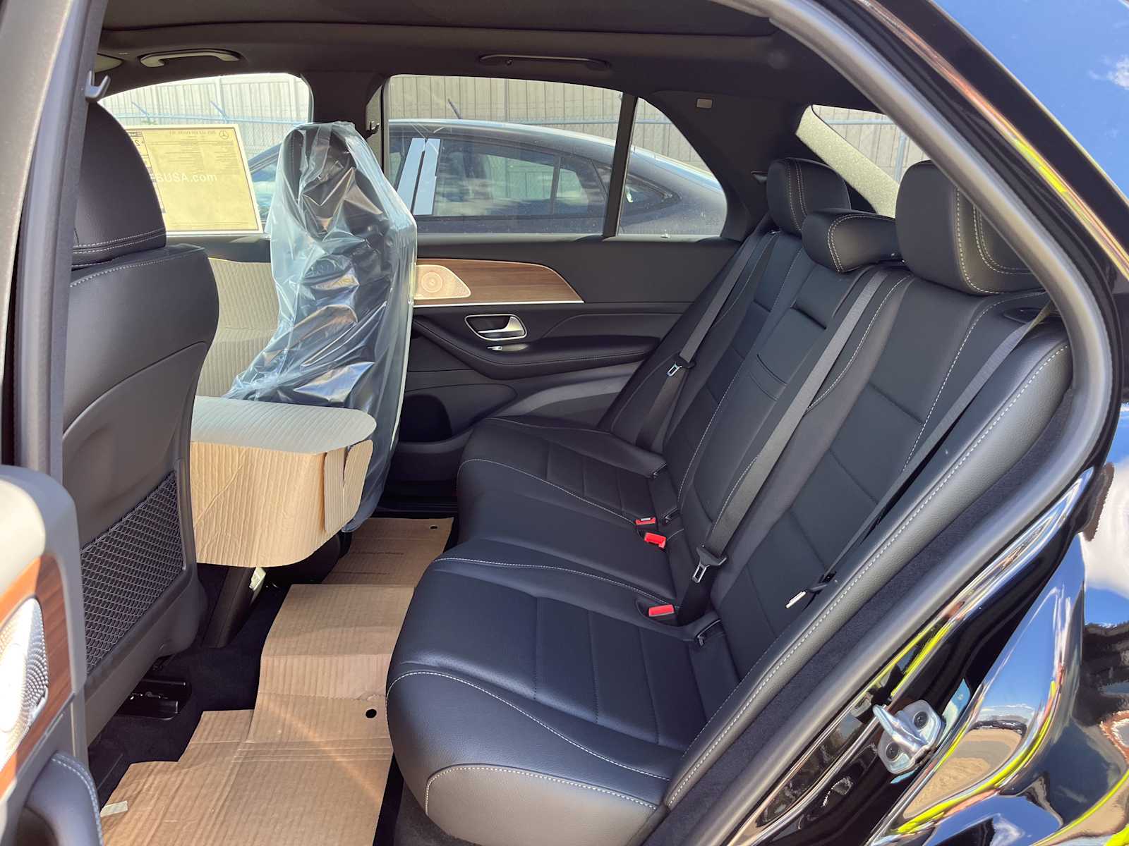 new 2025 Mercedes-Benz GLE 450 car