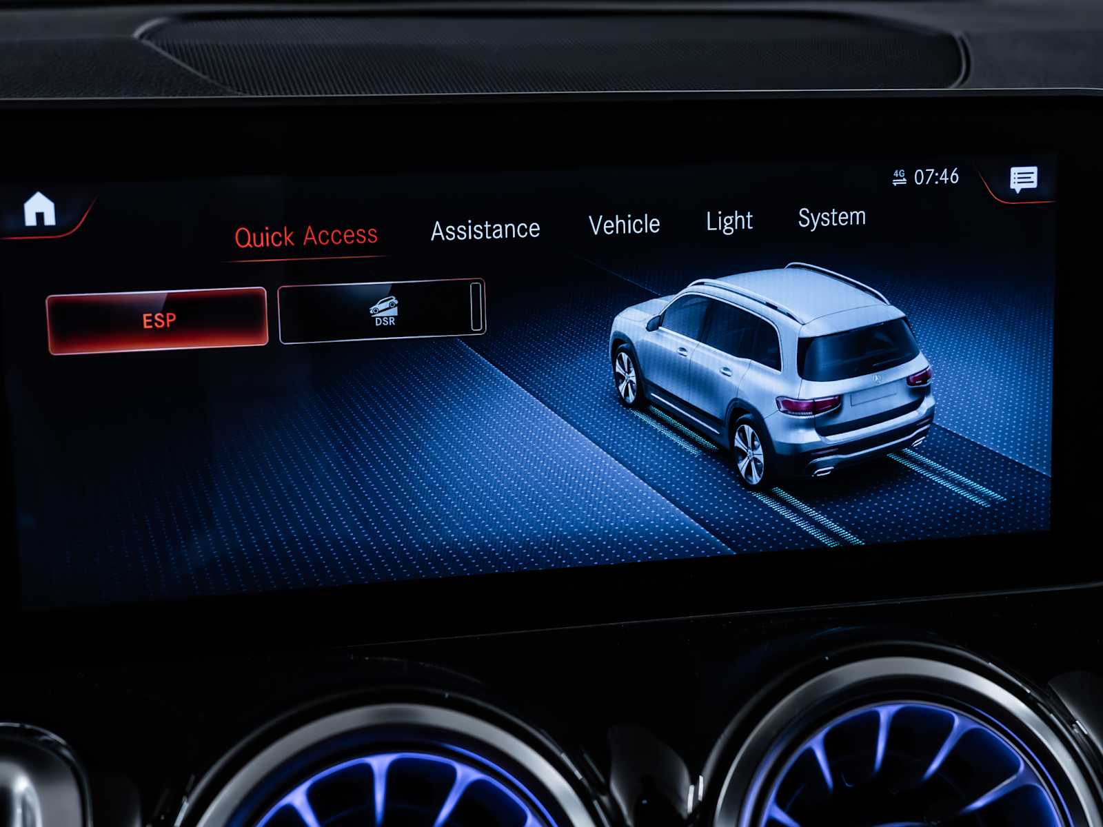used 2020 Mercedes-Benz GLB 250 car, priced at $25,198