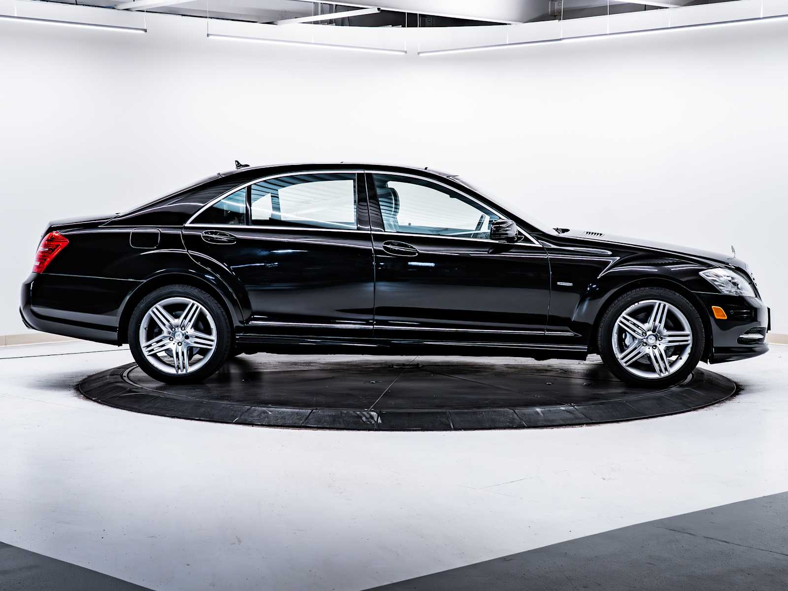 used 2012 Mercedes-Benz S-Class car, priced at $17,898