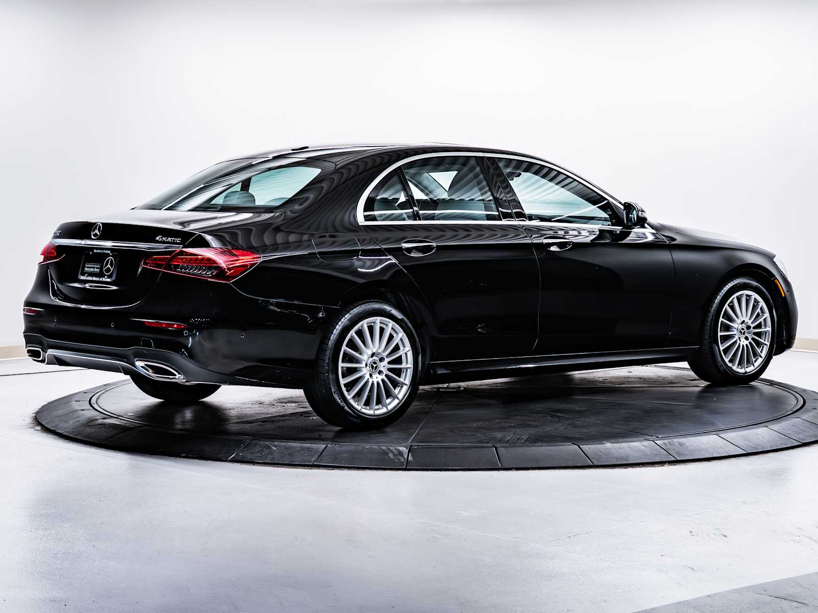 used 2022 Mercedes-Benz E-Class car, priced at $38,998
