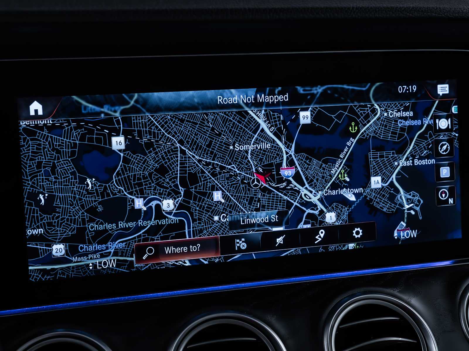 used 2022 Mercedes-Benz E-Class car, priced at $38,998