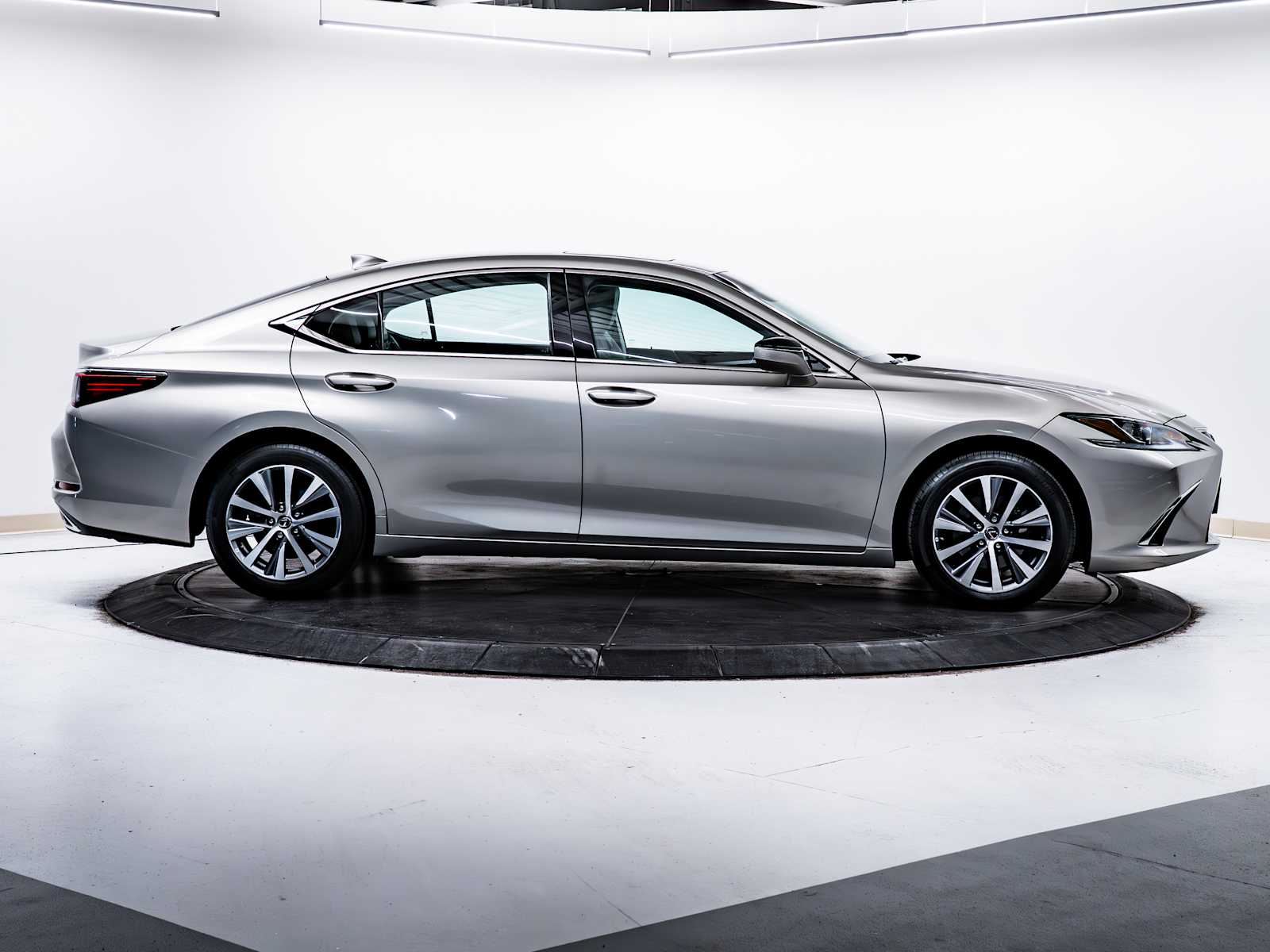 used 2019 Lexus ES 350 car, priced at $30,998