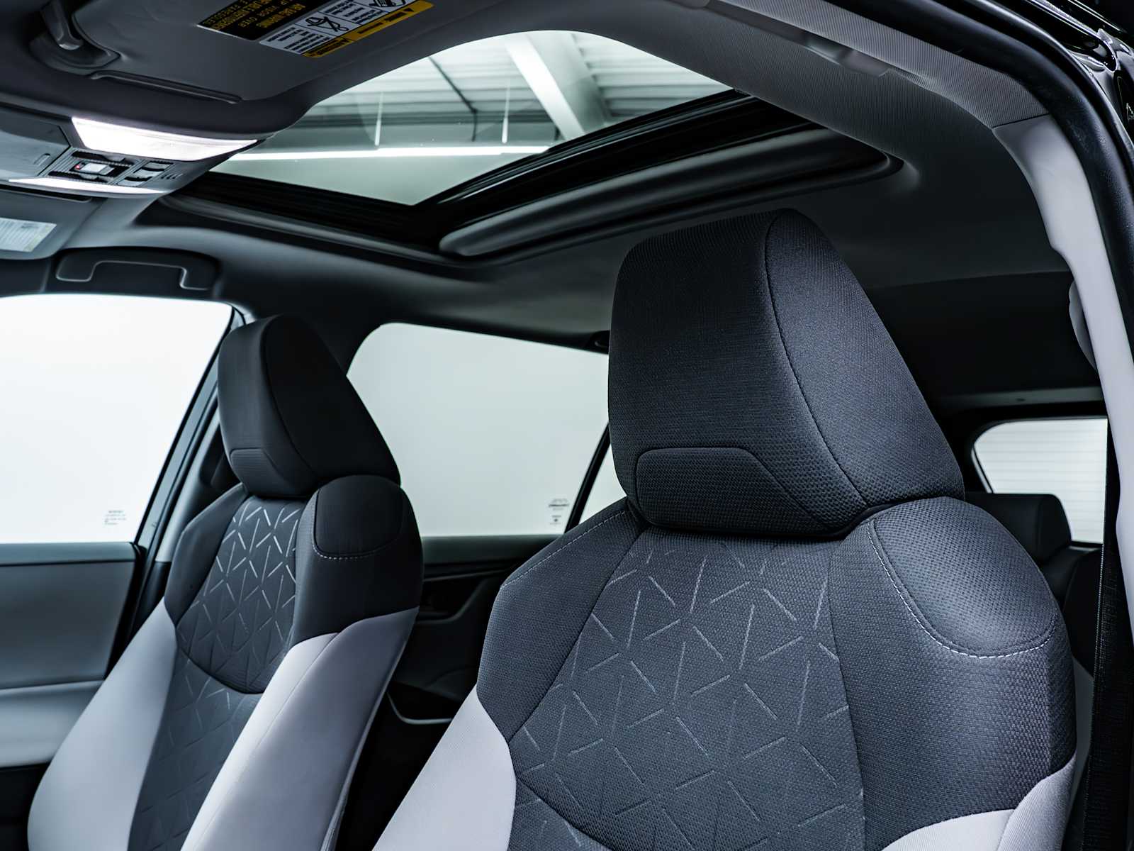 used 2020 Toyota RAV4 car, priced at $26,998