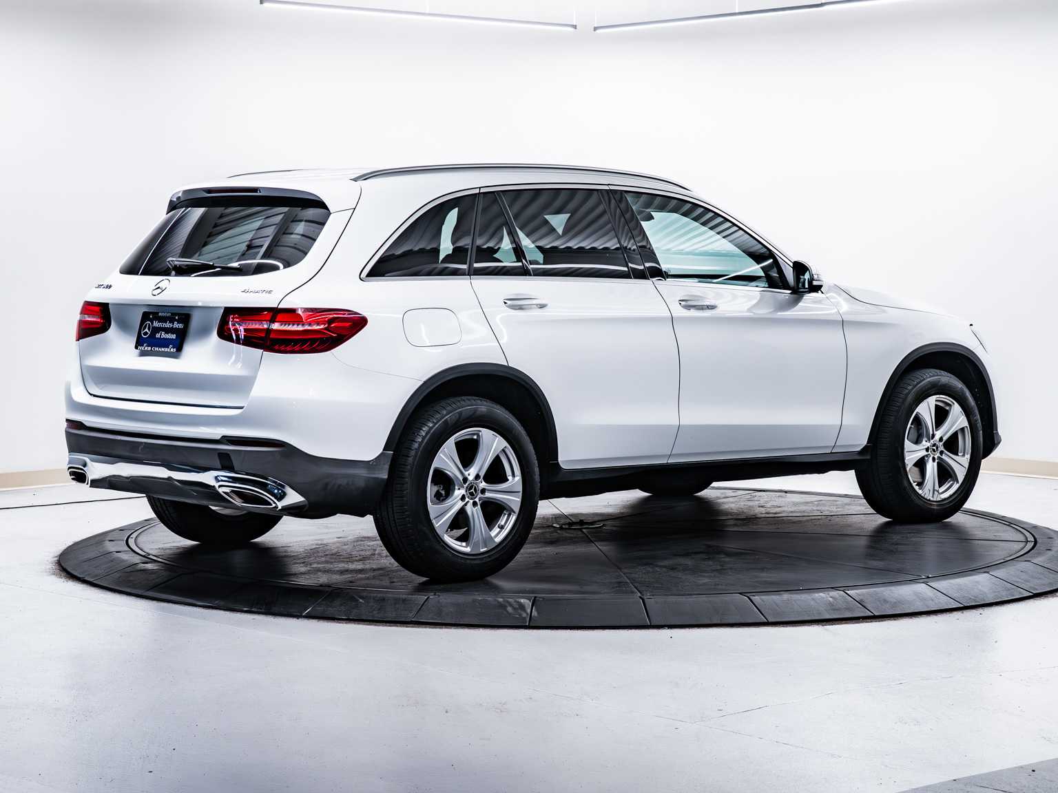 used 2018 Mercedes-Benz GLC 300 car, priced at $17,498