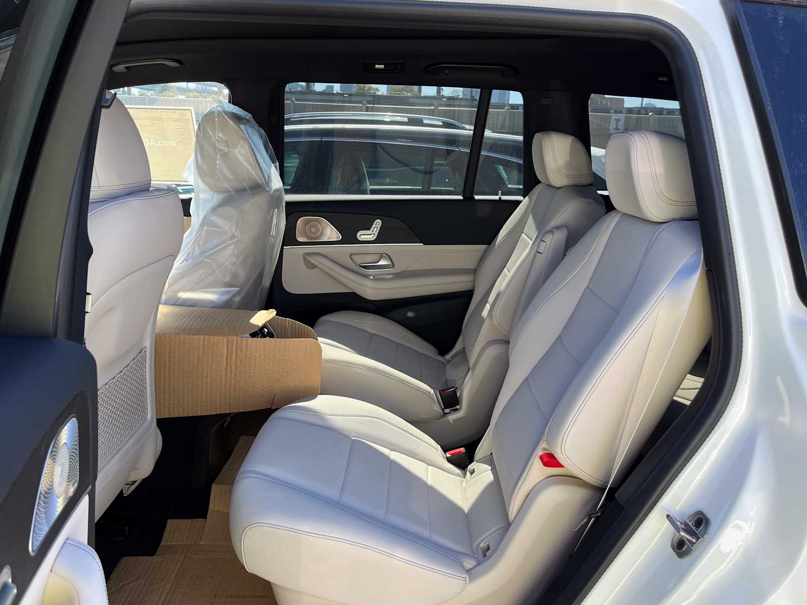 new 2025 Mercedes-Benz GLS 450 car
