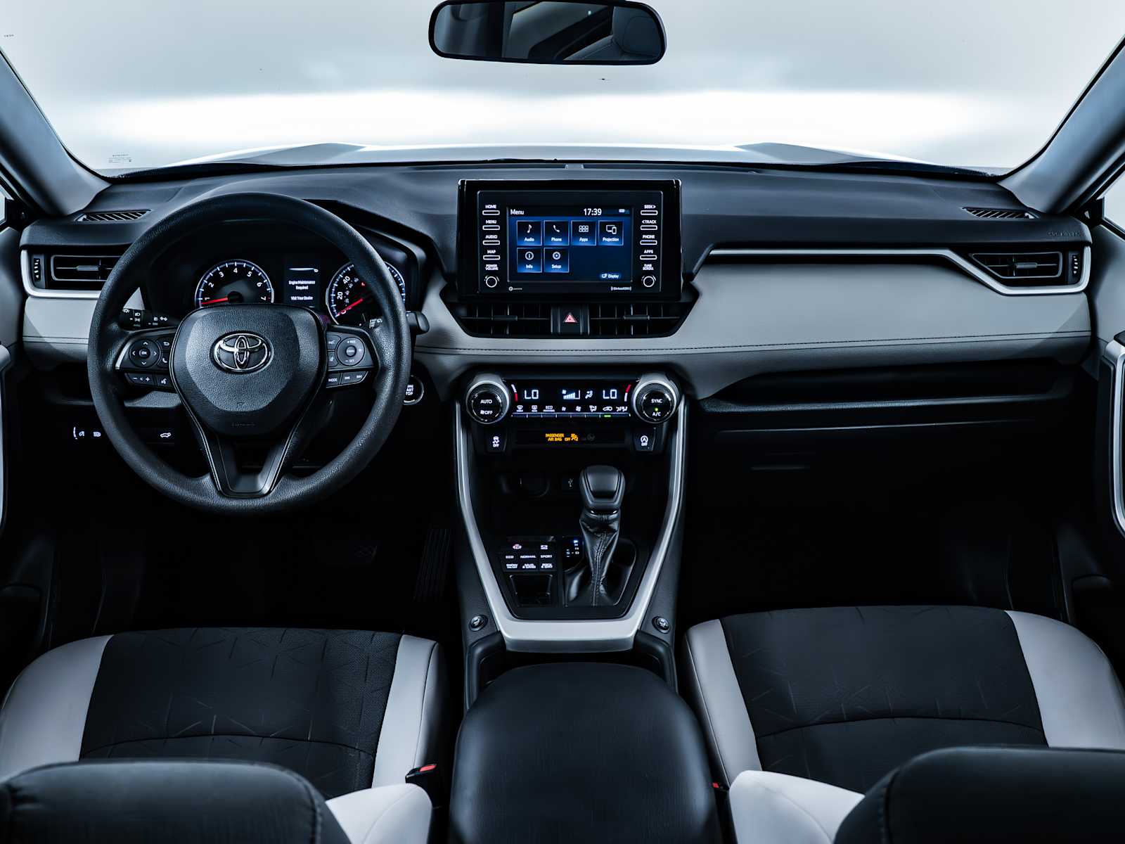 used 2020 Toyota RAV4 car, priced at $26,998