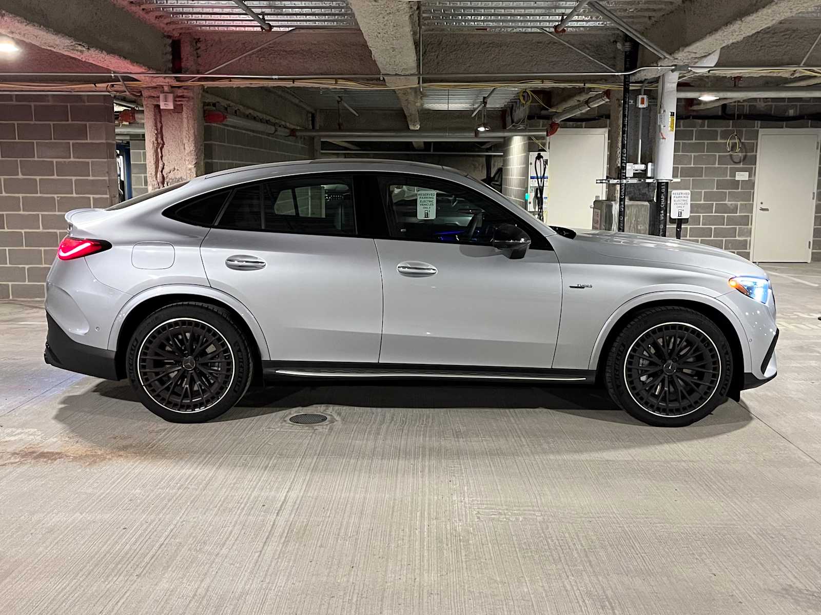 new 2025 Mercedes-Benz AMG GLC 43 car