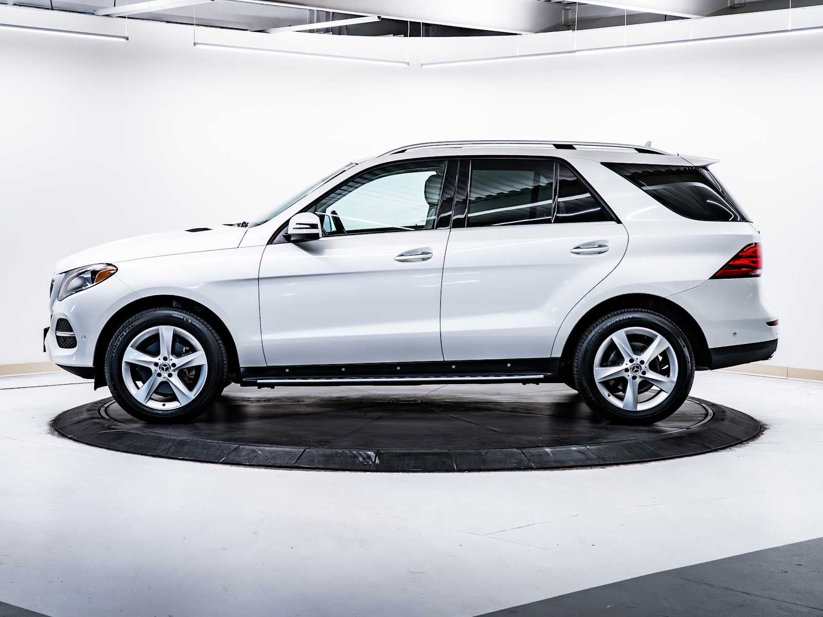 used 2018 Mercedes-Benz GLE 350 car, priced at $24,998