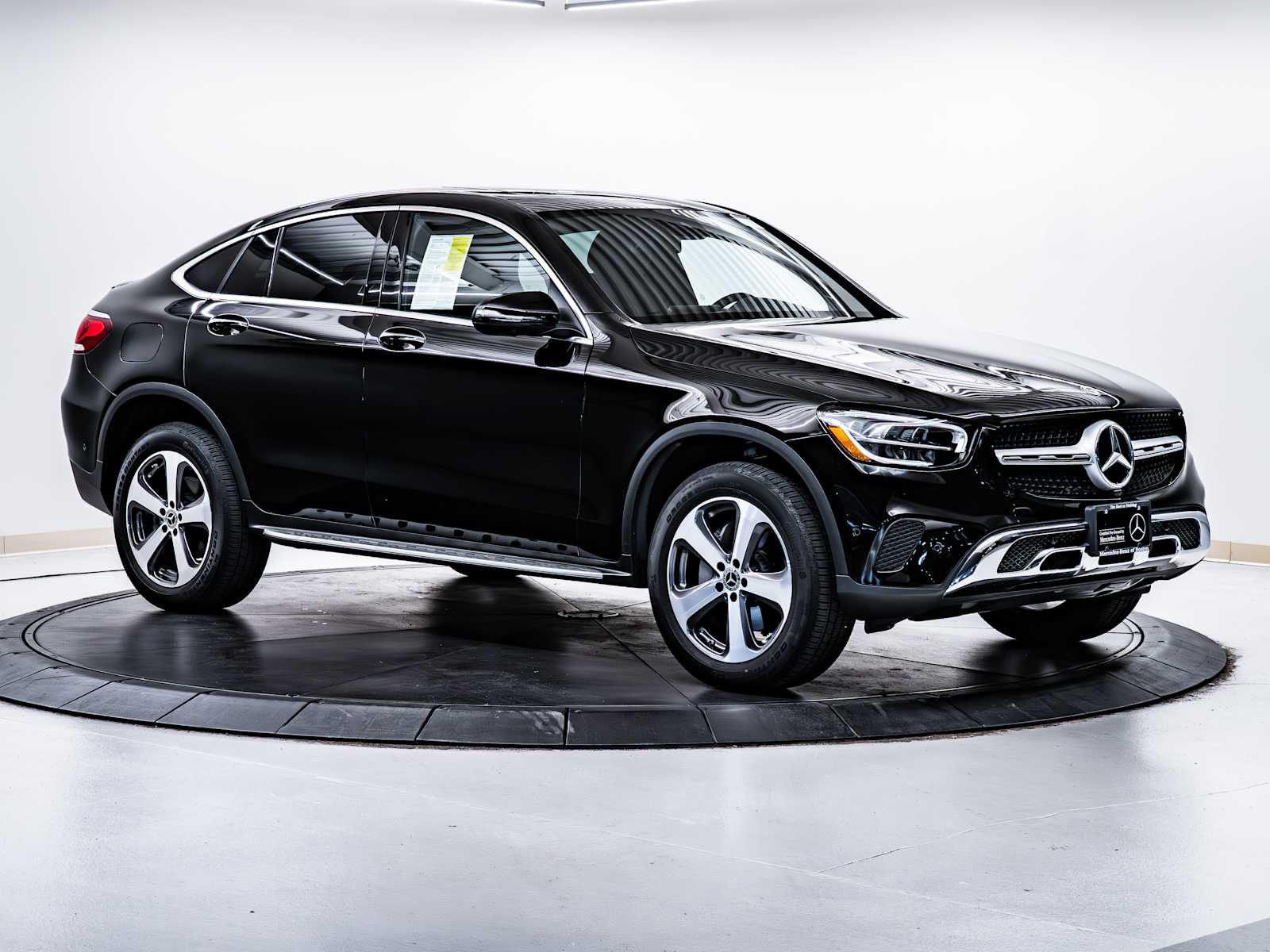 used 2023 Mercedes-Benz GLC 300 car, priced at $46,998